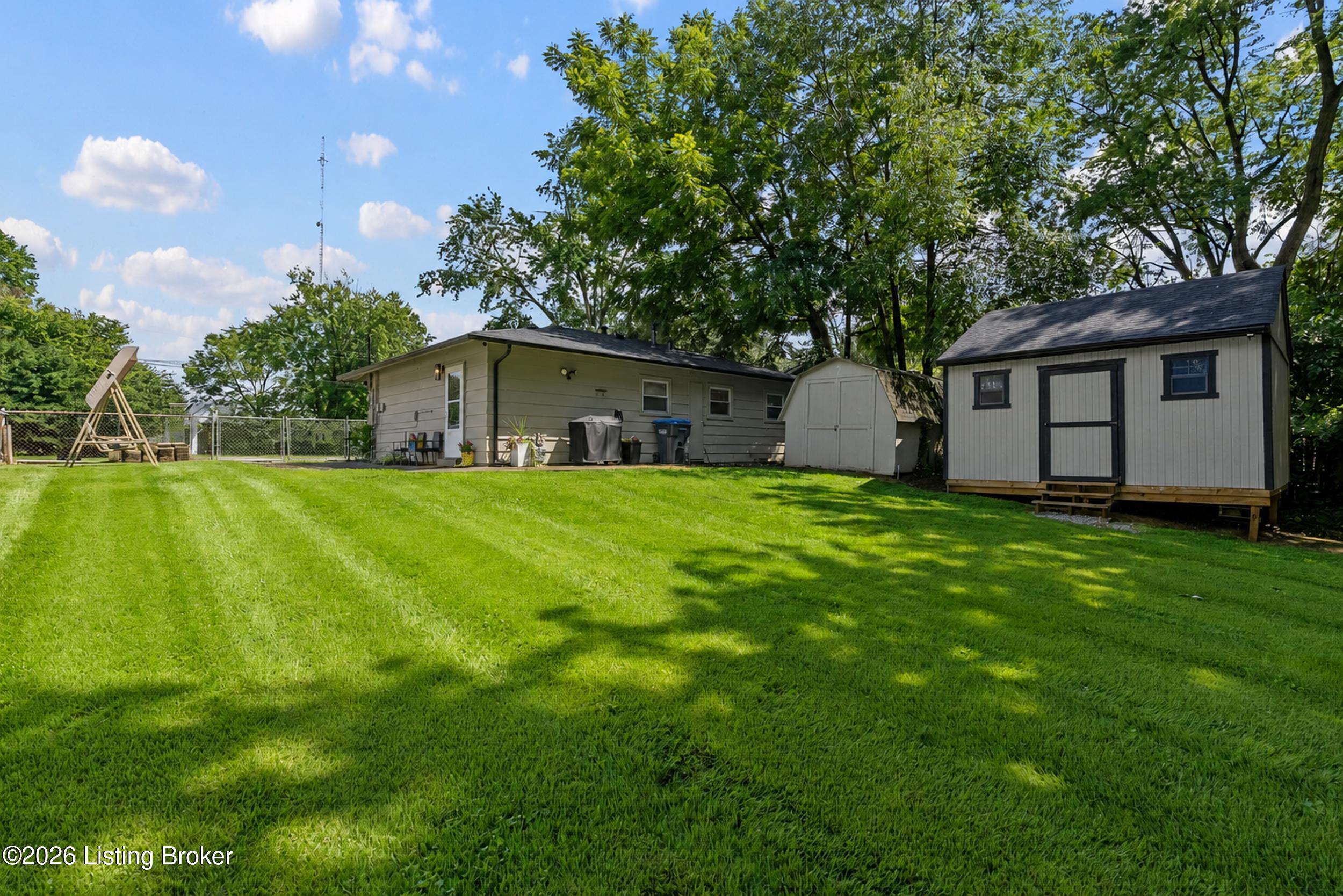 9923 Appollo Ln Property Photo 6