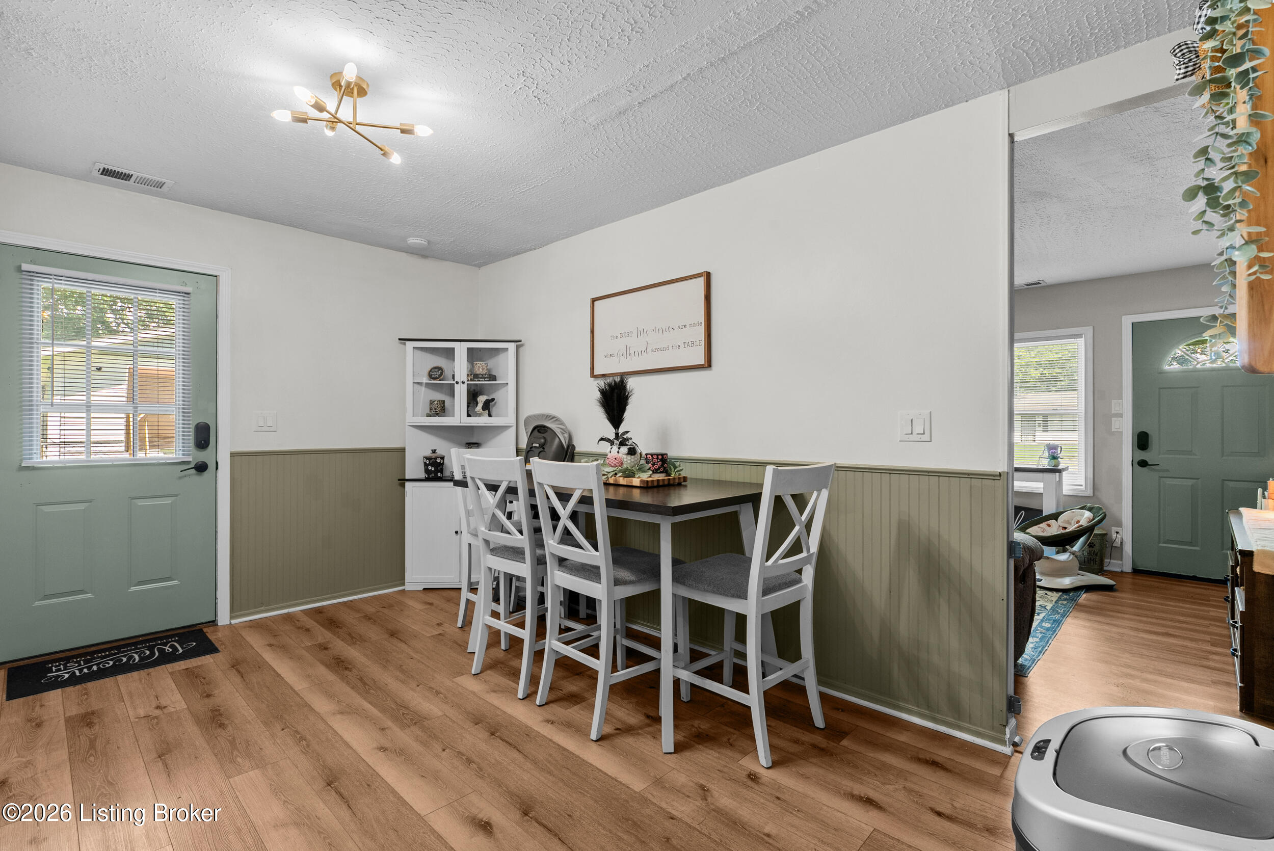 9923 Appollo Ln Property Photo 10