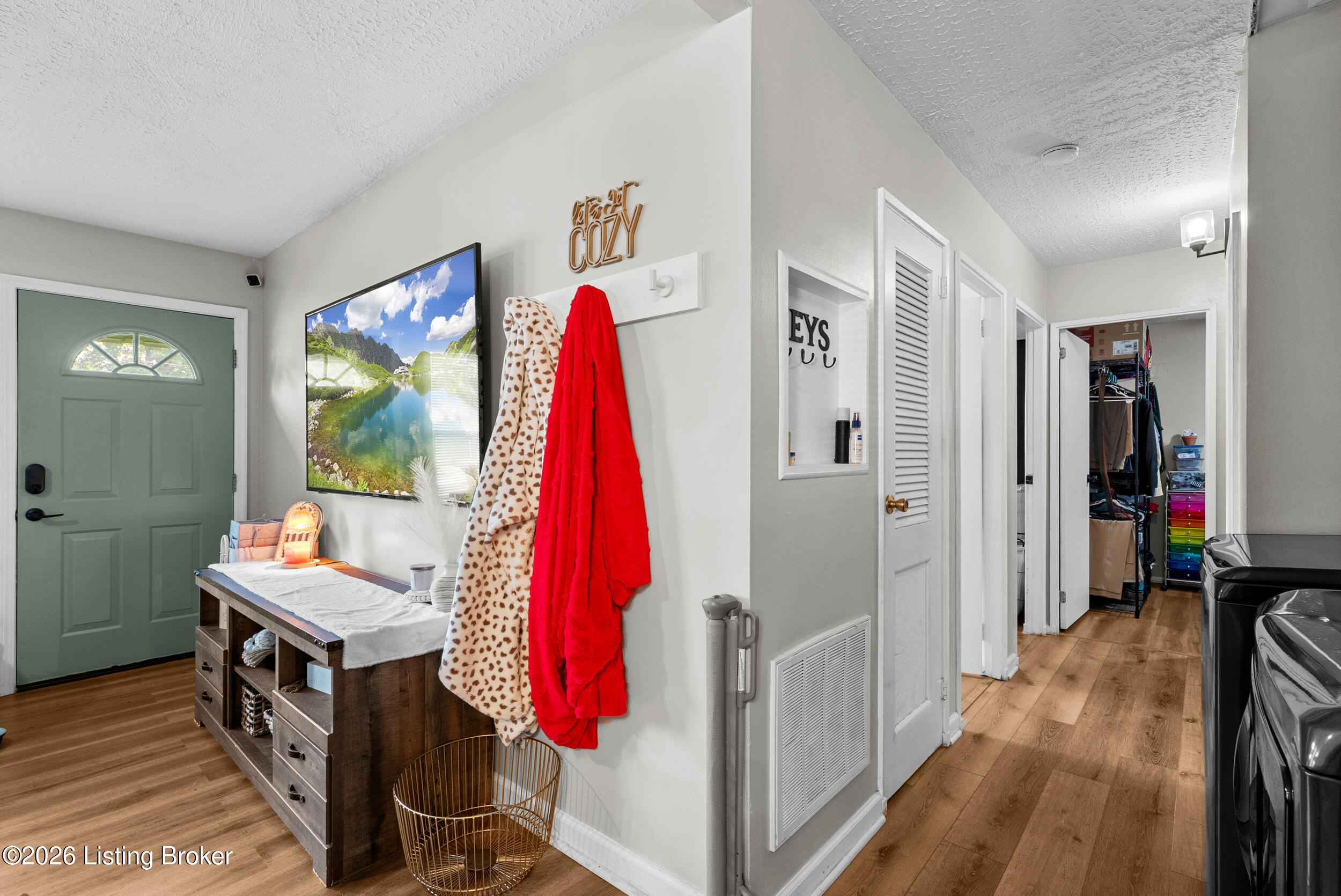 9923 Appollo Ln Property Photo 11