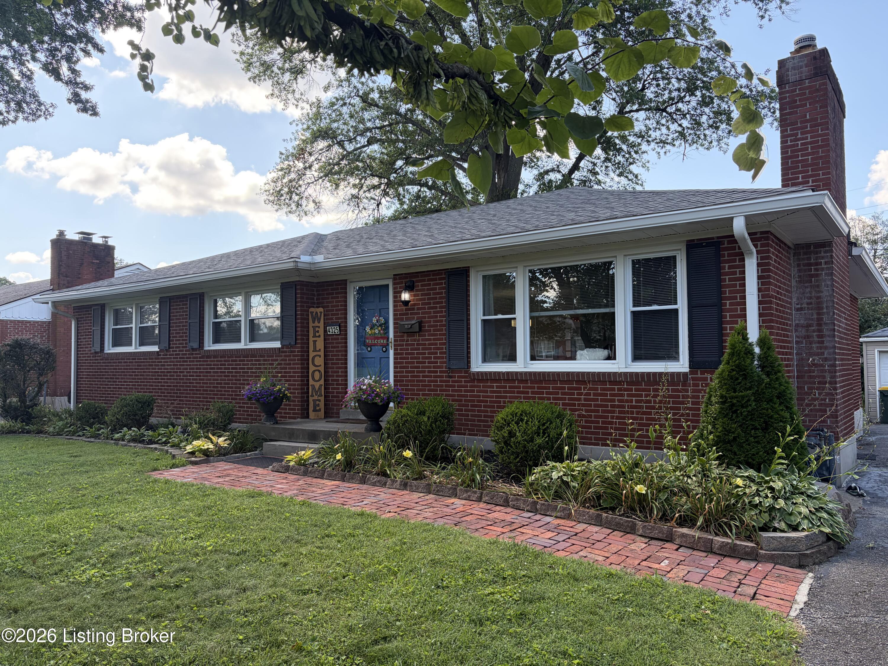 4325 Alicent Rd Property Photo 1