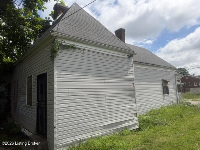 666 S 24th St Property Photo 4