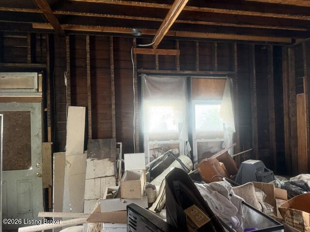 666 S 24th St Property Photo 9