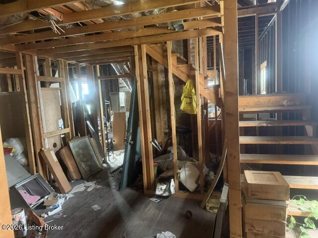666 S 24th St Property Photo 11