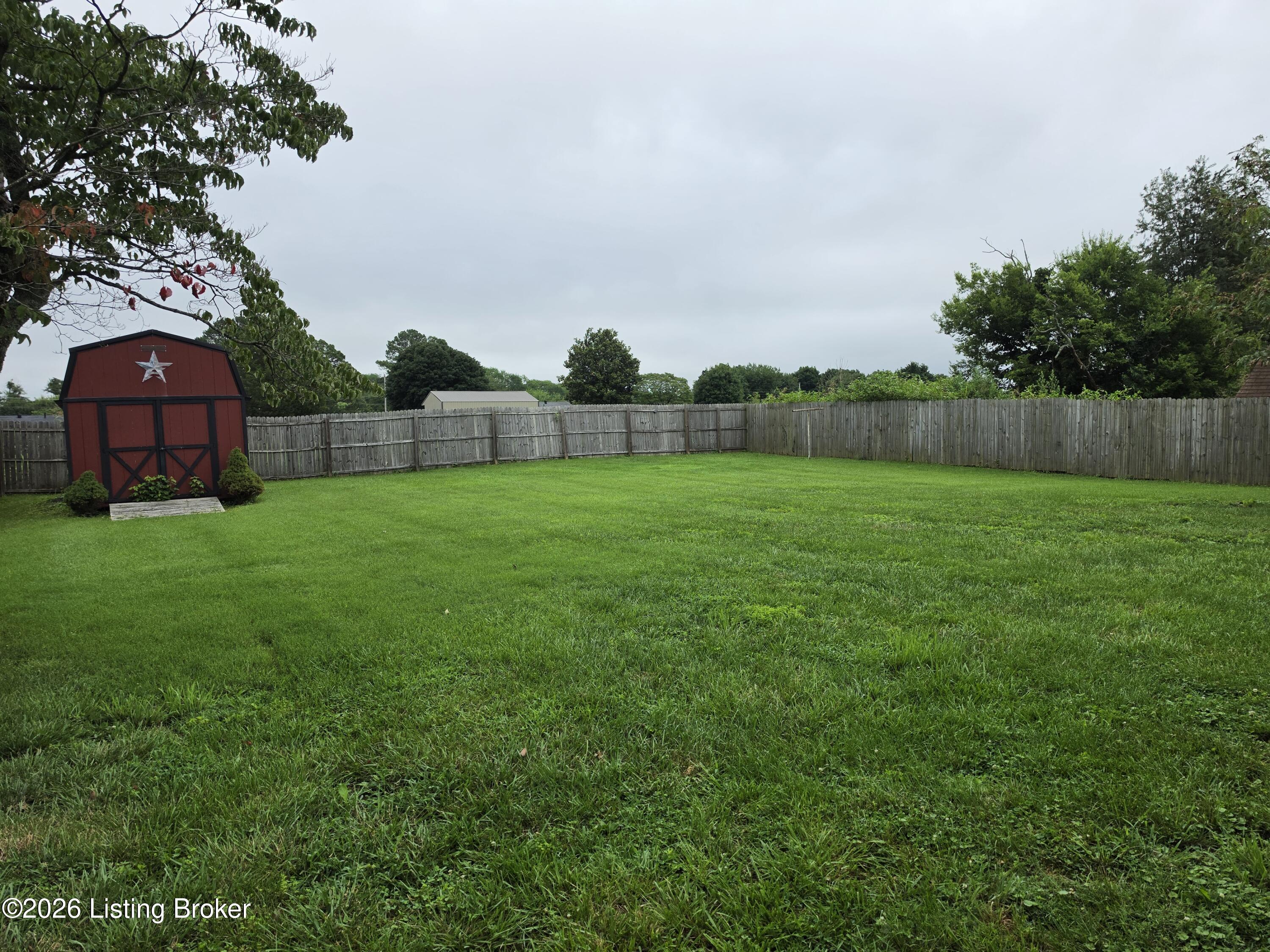 105 Greenhill Dr Property Photo 18