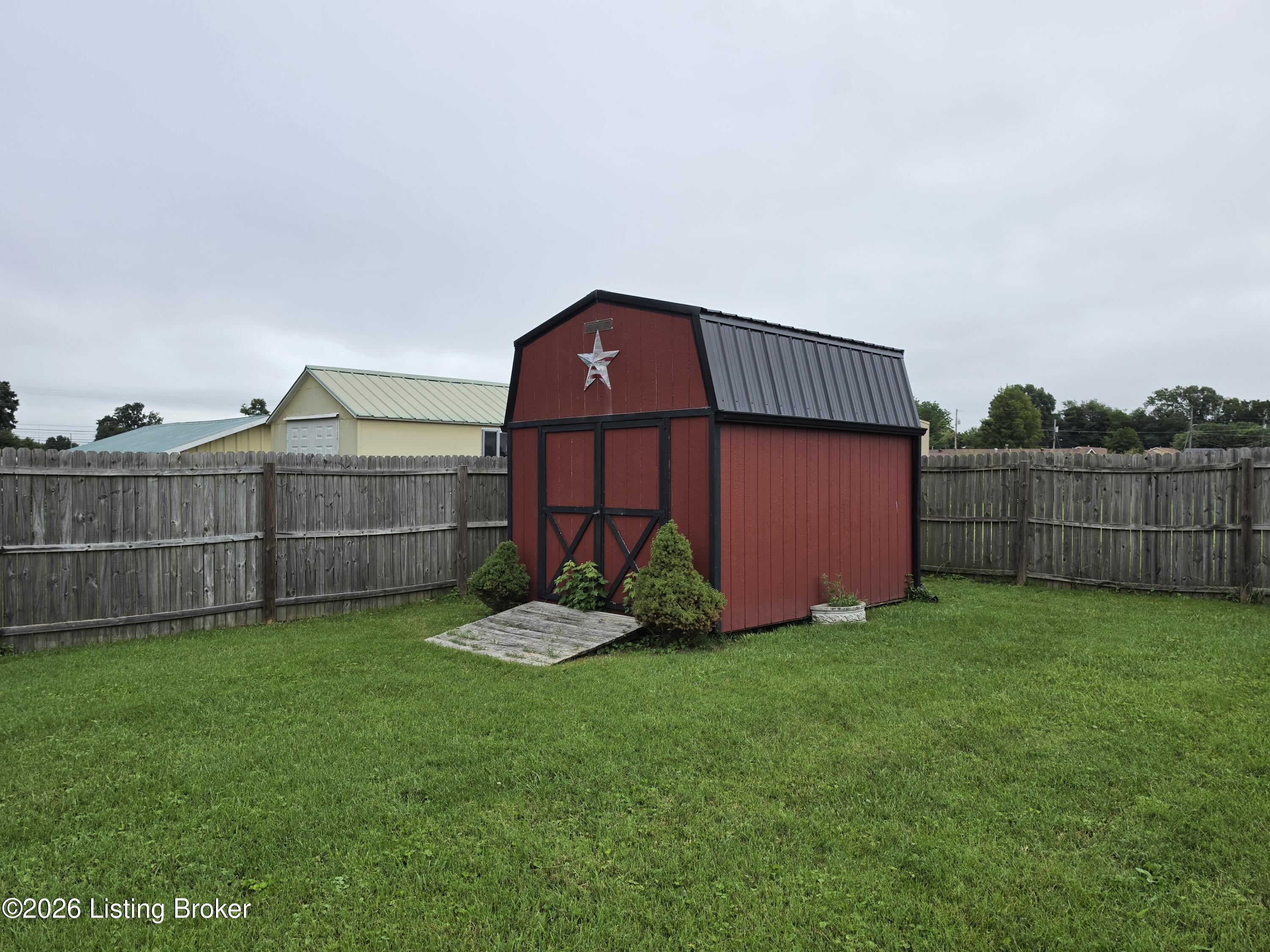 105 Greenhill Dr Property Photo 19