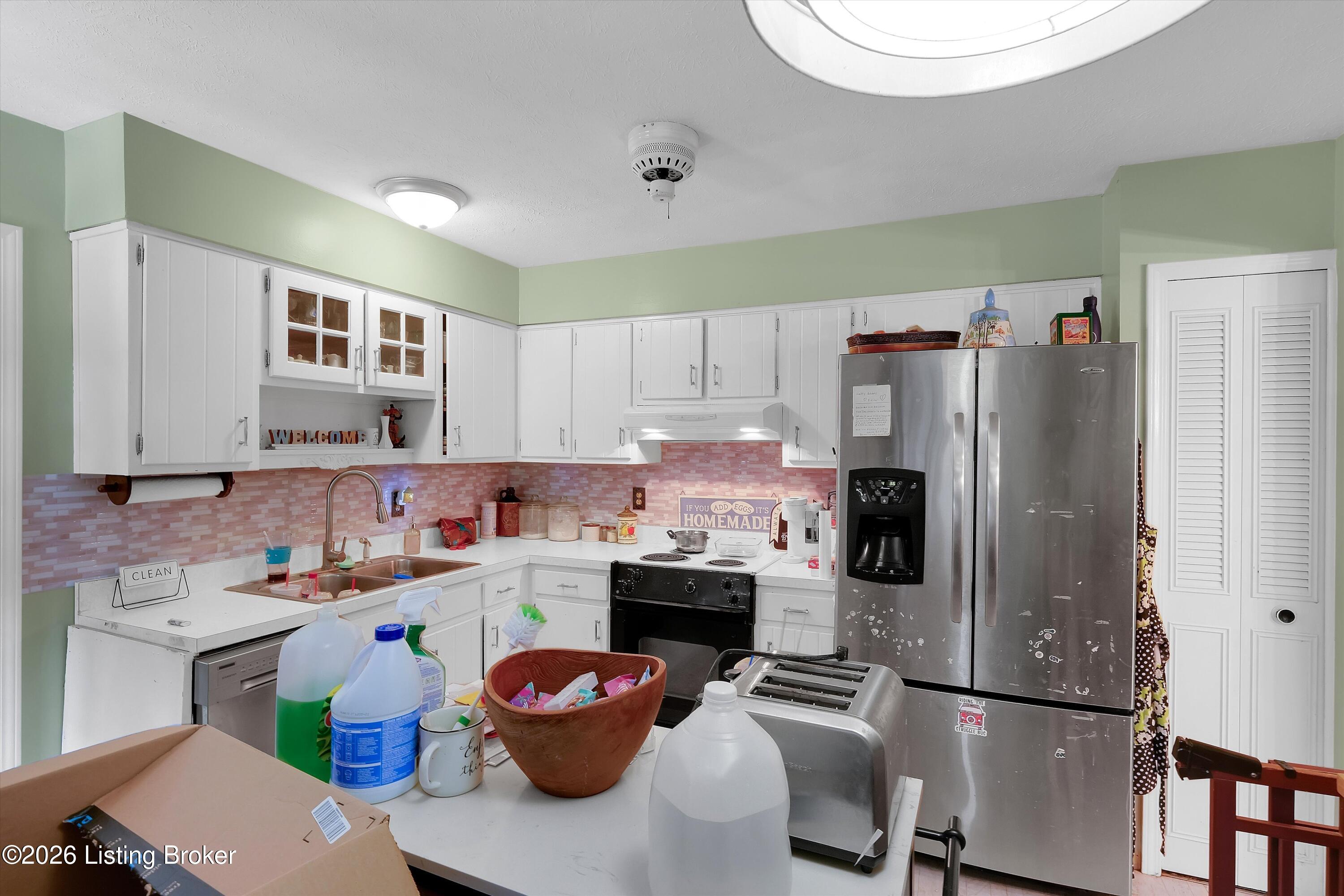 11020 Elda Dr Property Photo 7