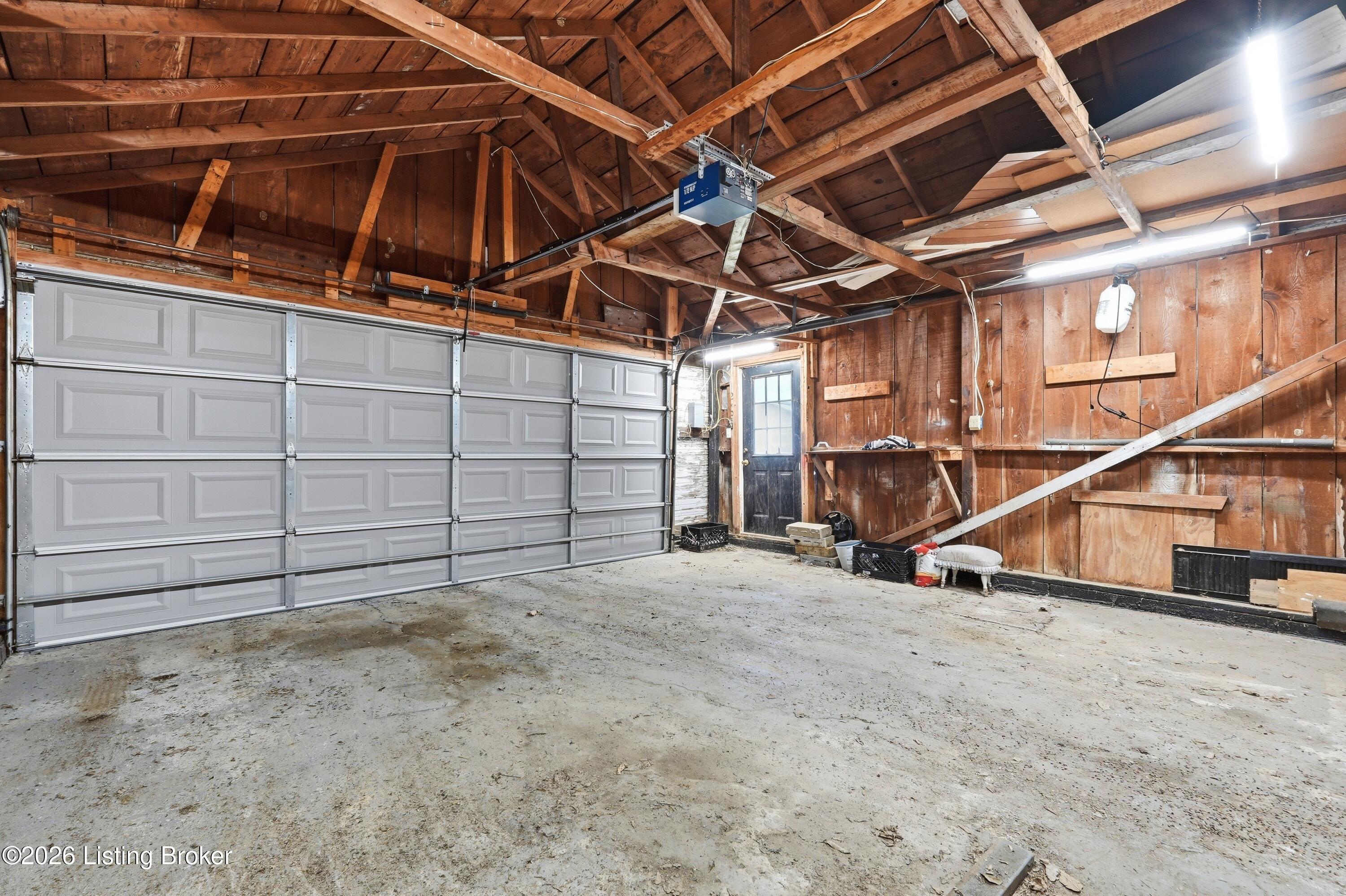 671 Main St Property Photo 17