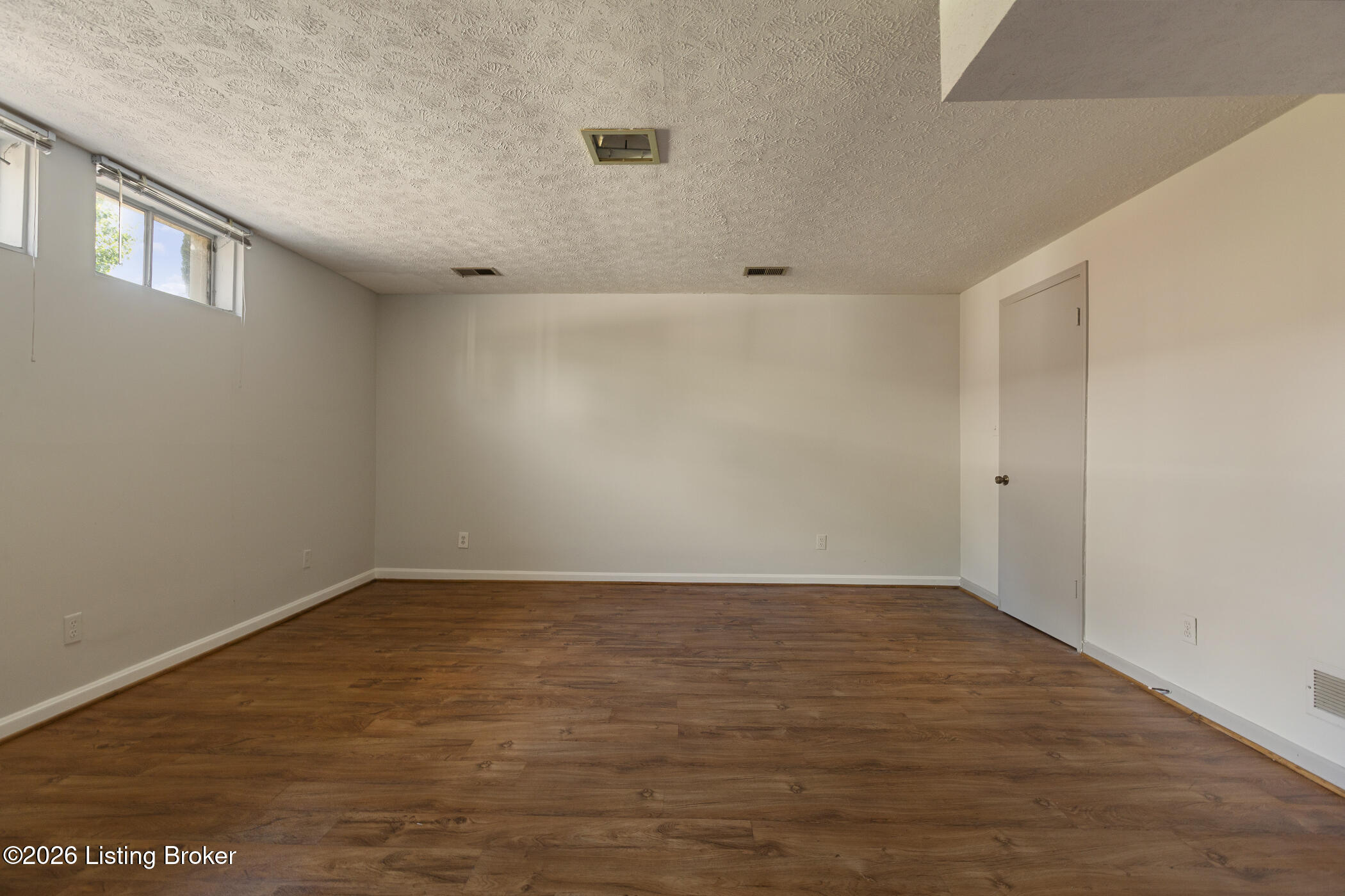 3015 Hayfield Dr Property Photo 42