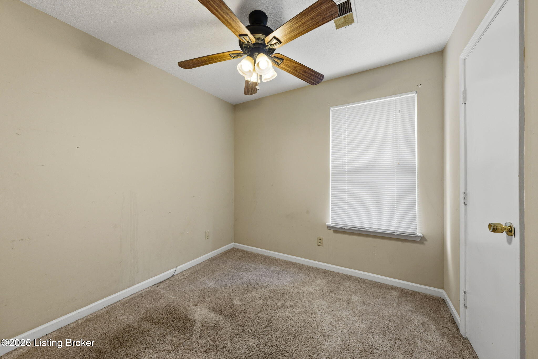 918 Austin Dr Property Photo 12