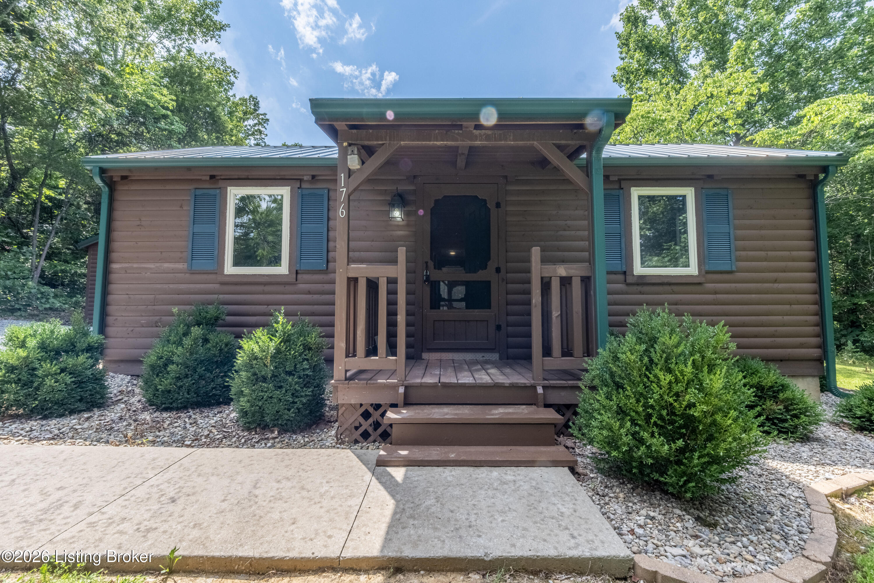 176 Little Cabin Ln