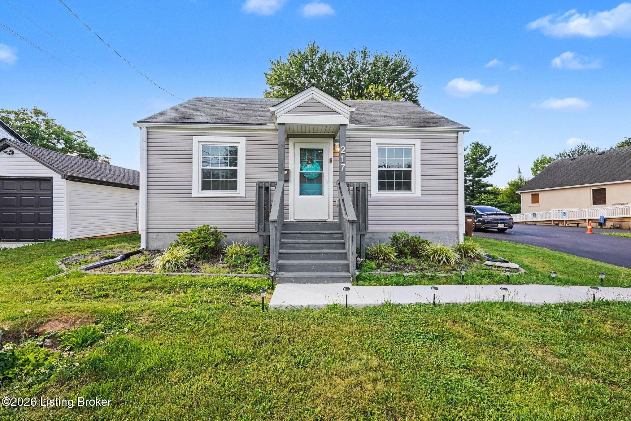 217 N Mantle Ave
