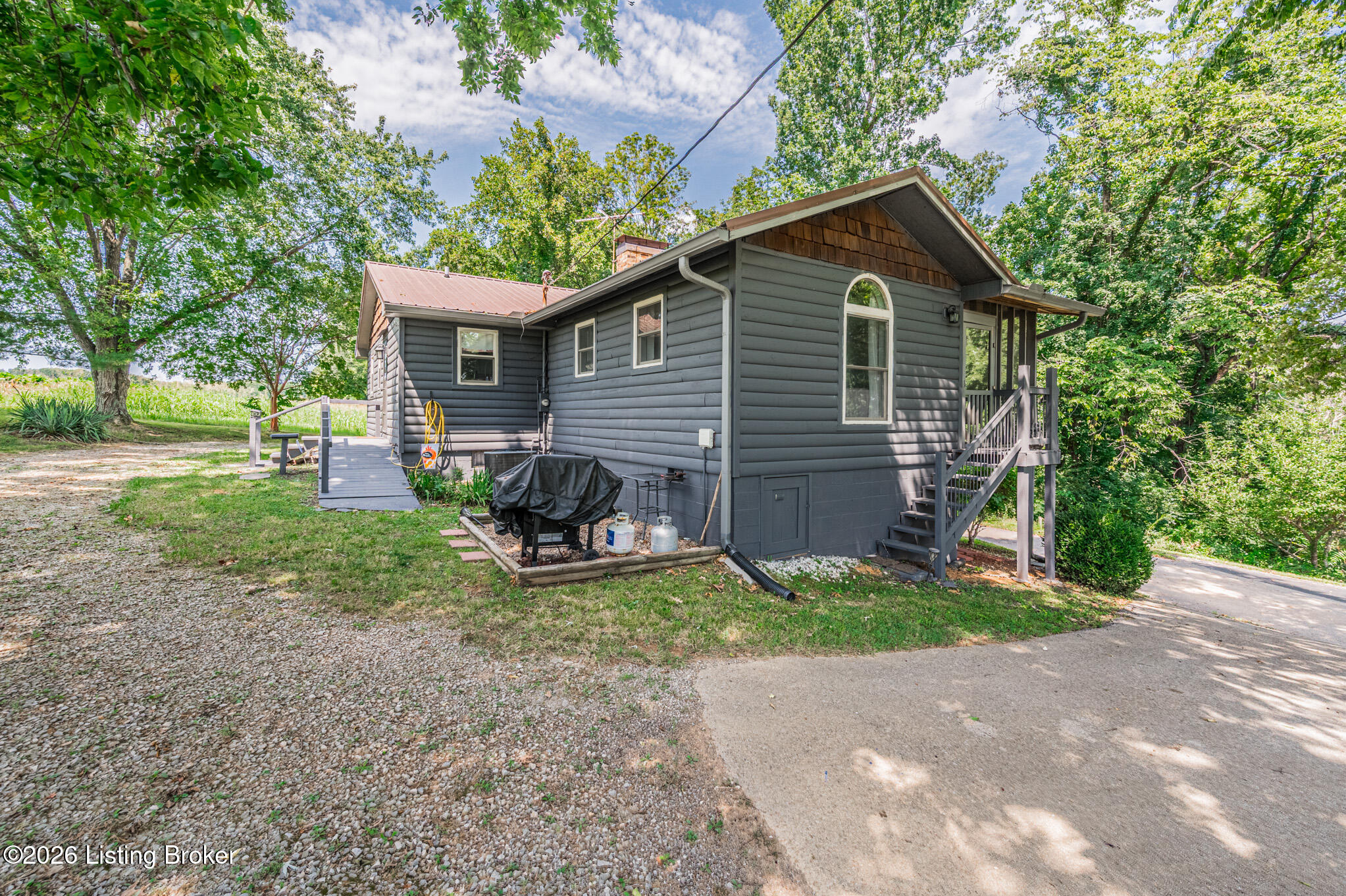 149 Hatcher Rd Property Photo 2