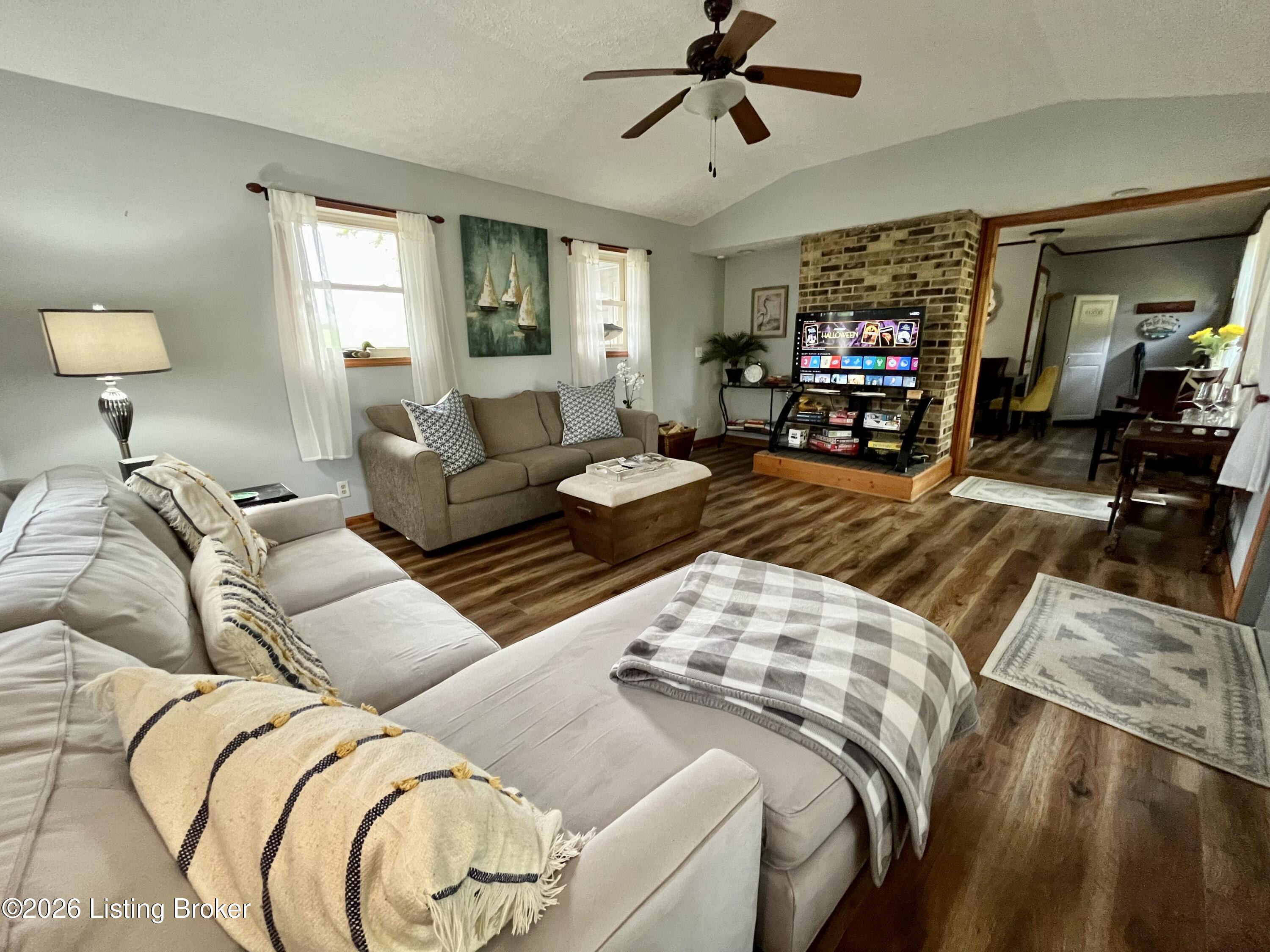 149 Hatcher Rd Property Photo 9