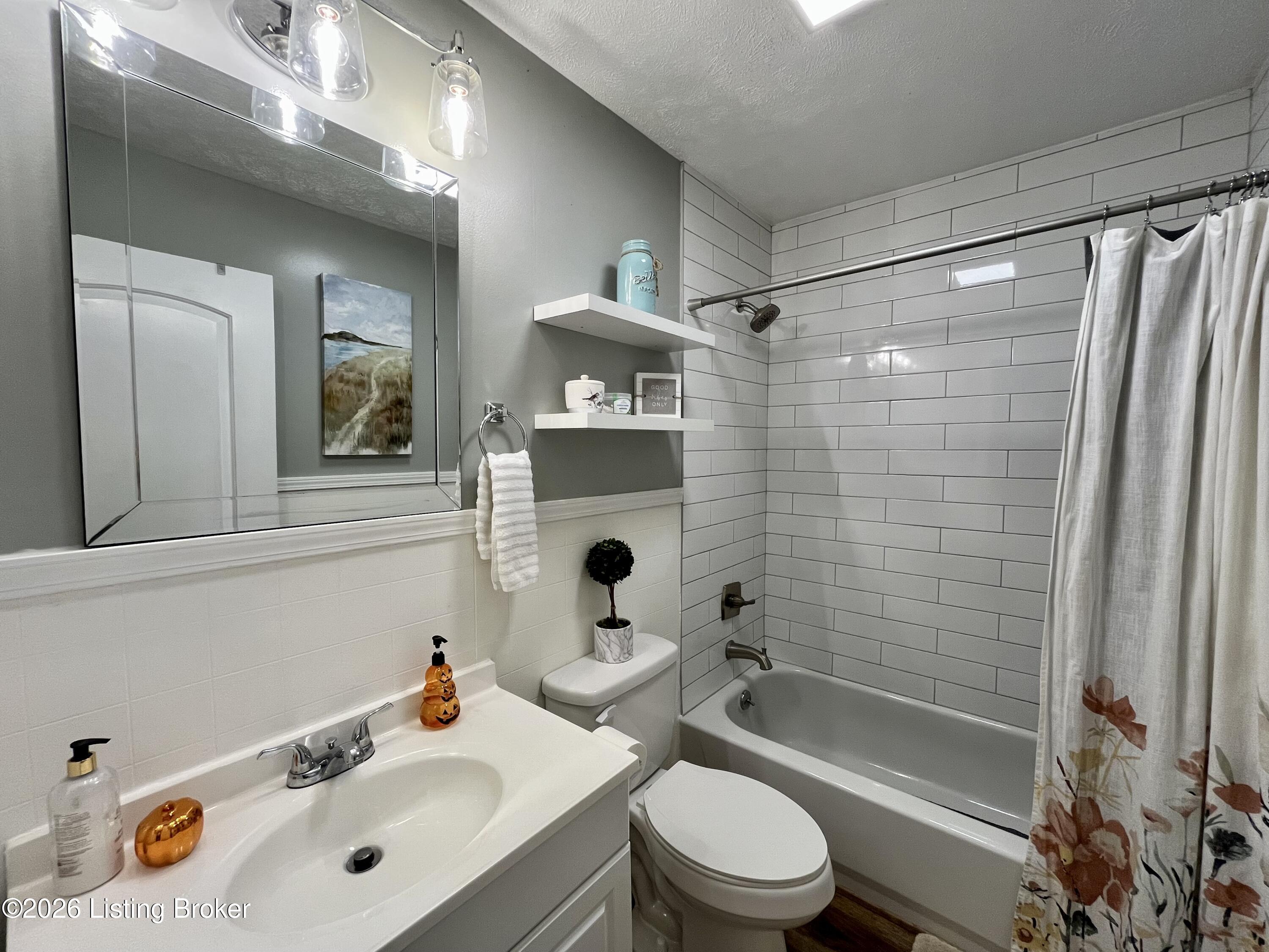 149 Hatcher Rd Property Photo 13