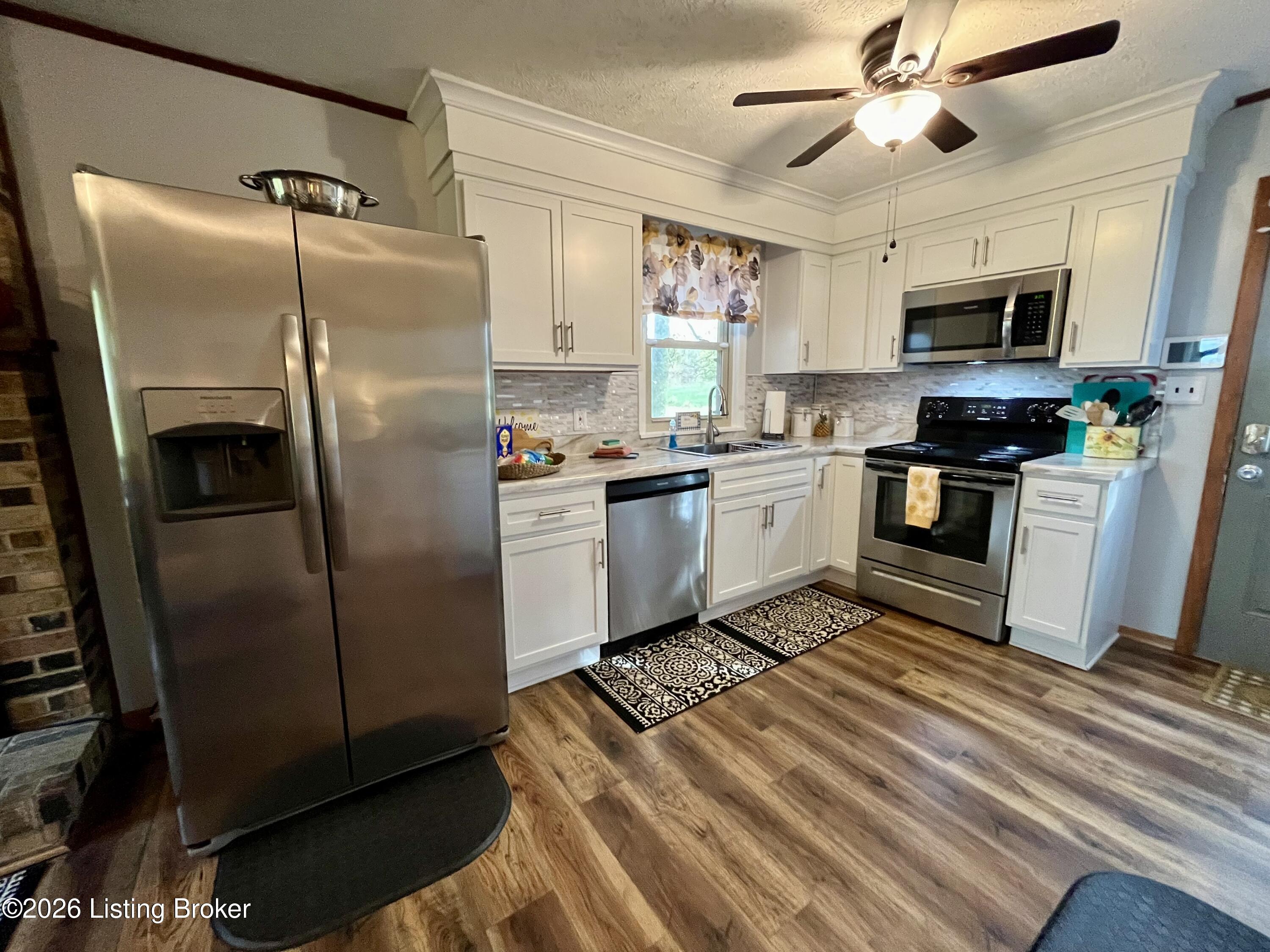 149 Hatcher Rd Property Photo 16