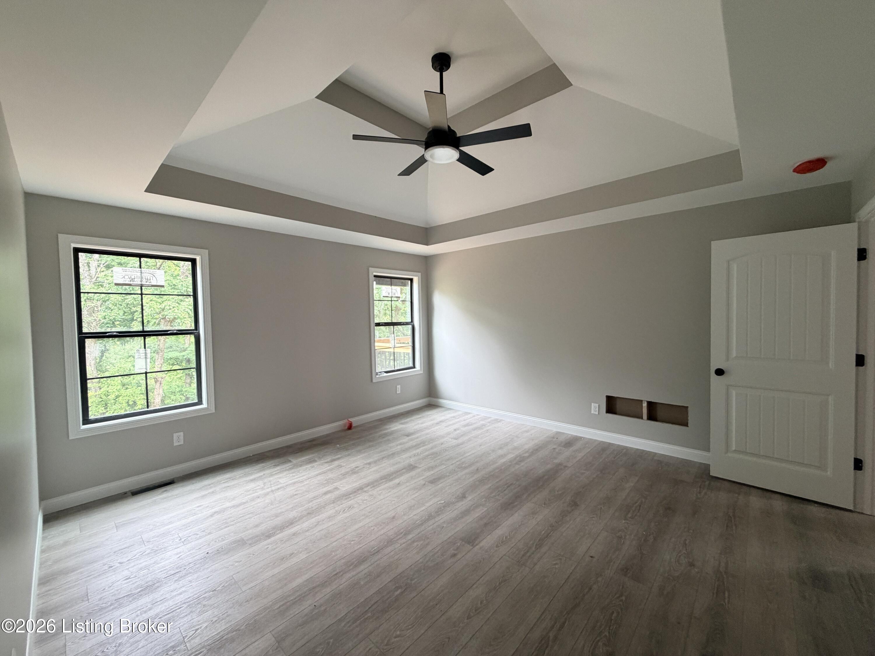 186 New Orleans Ct Property Photo 7