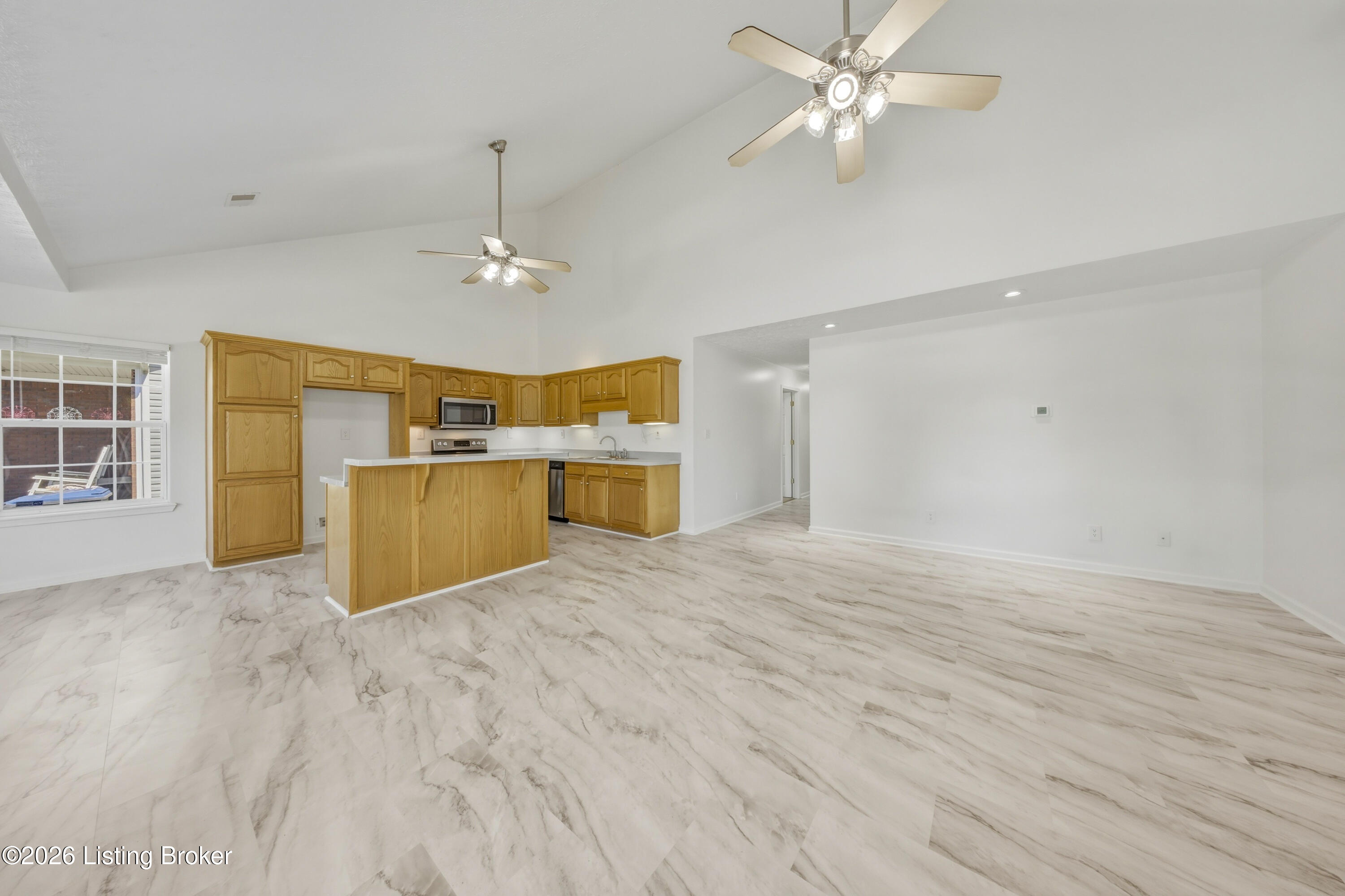 13010 Bessels Blvd Property Photo 8