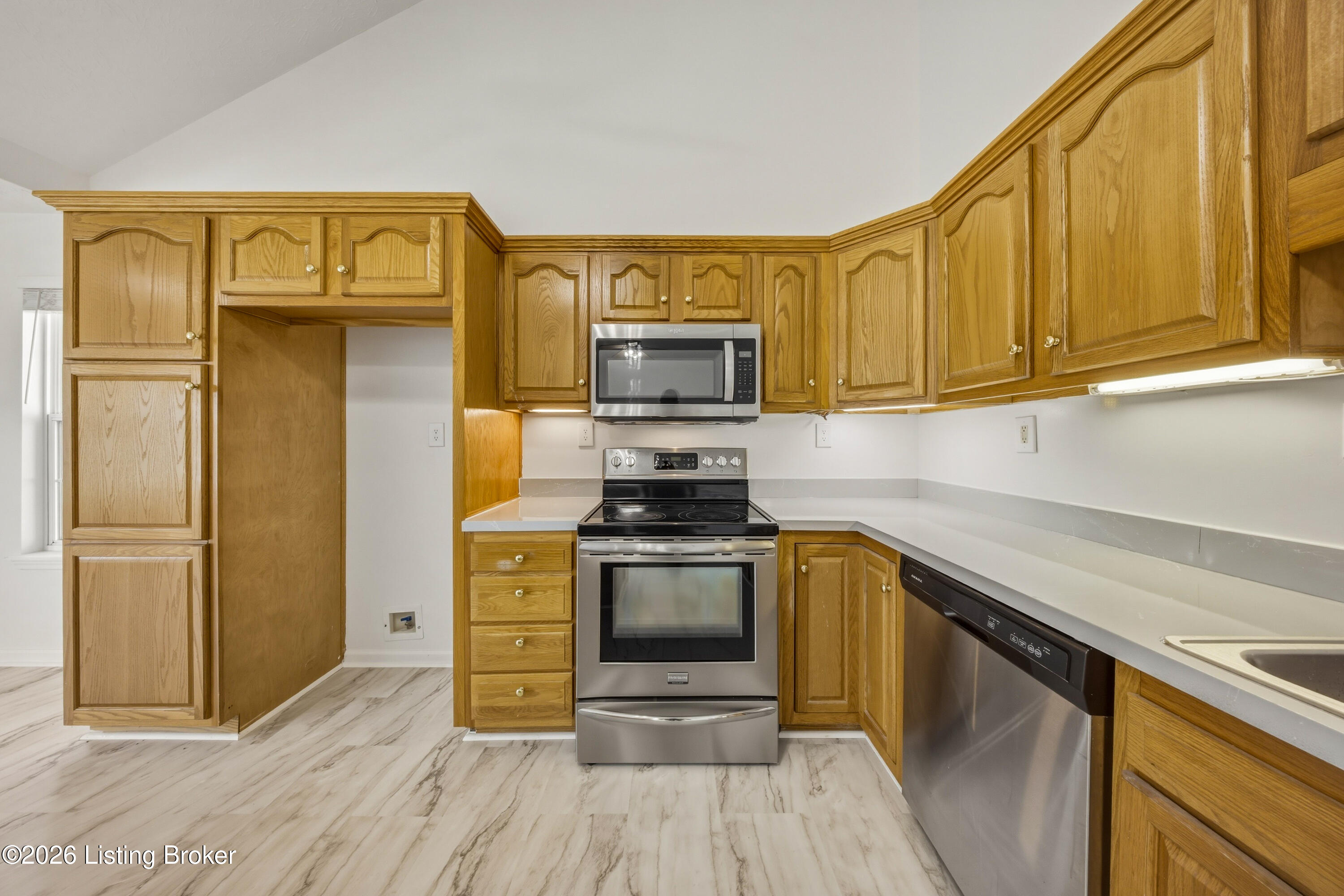 13010 Bessels Blvd Property Photo 13