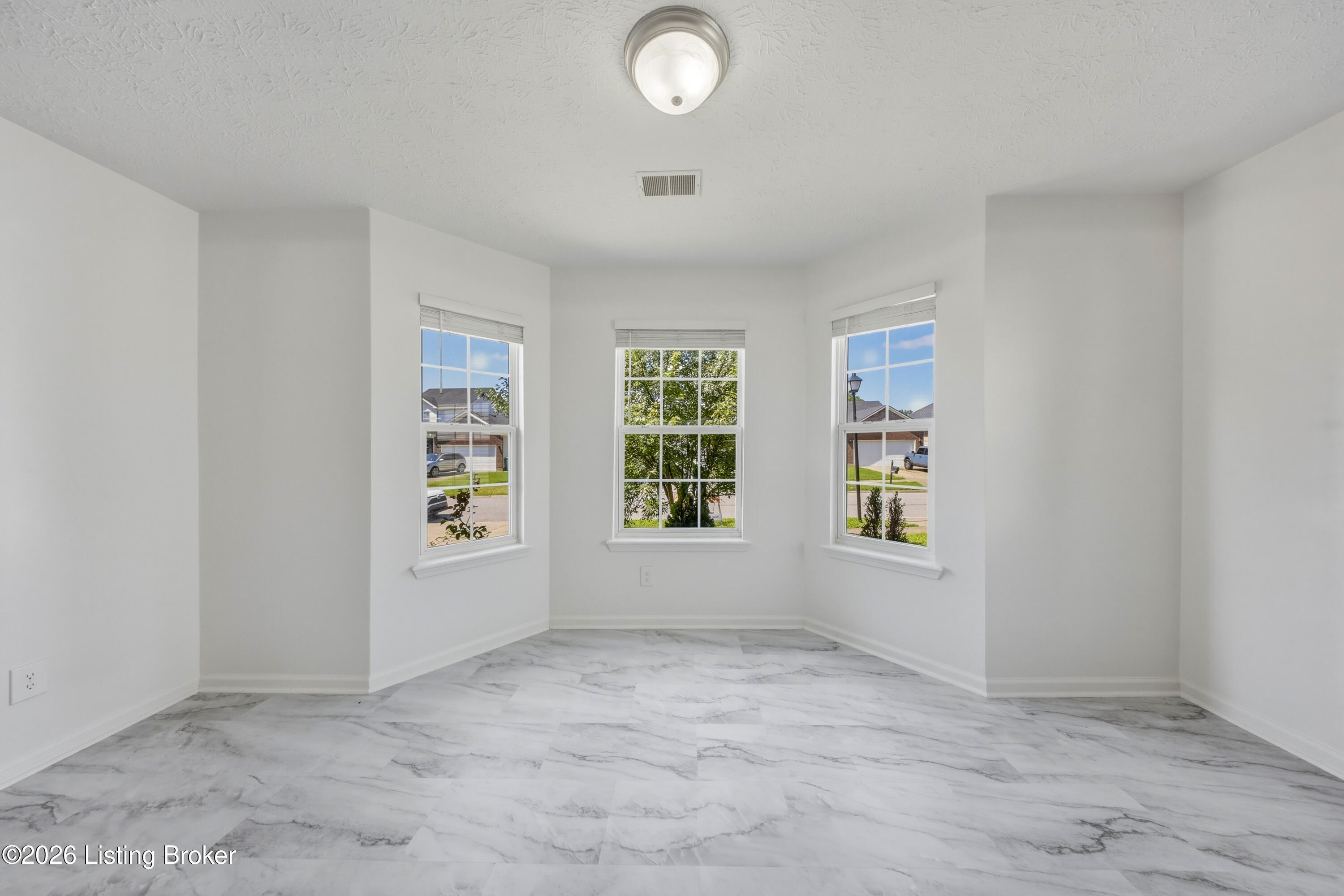 13010 Bessels Blvd Property Photo 18