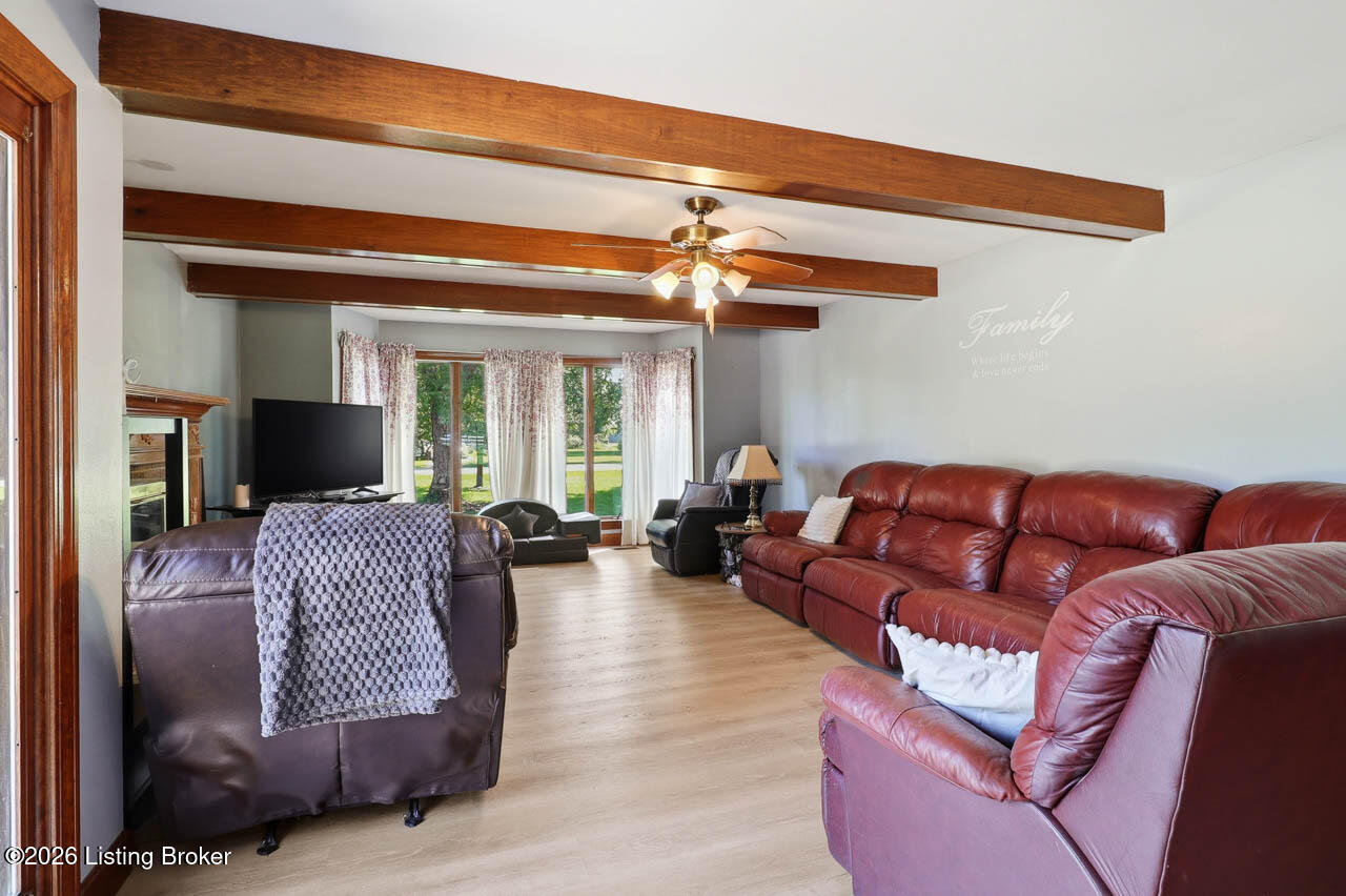 6701 Scenic Trail Property Photo 7