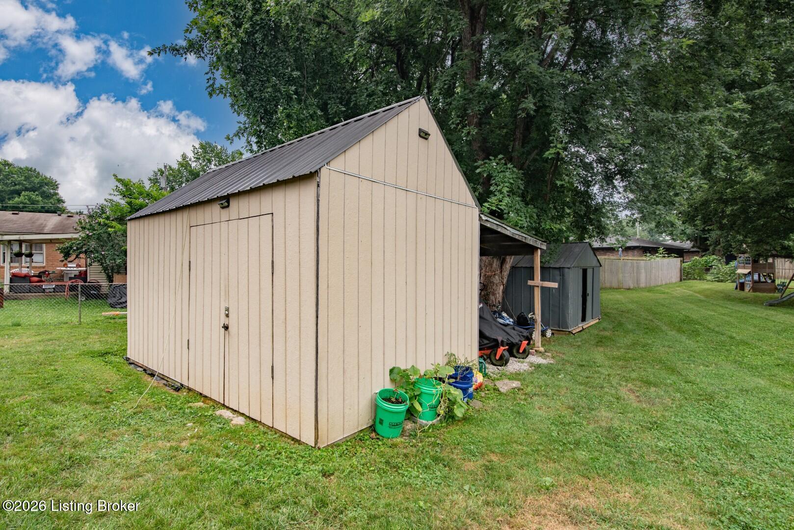 225 Beechwood Ln Property Photo 25