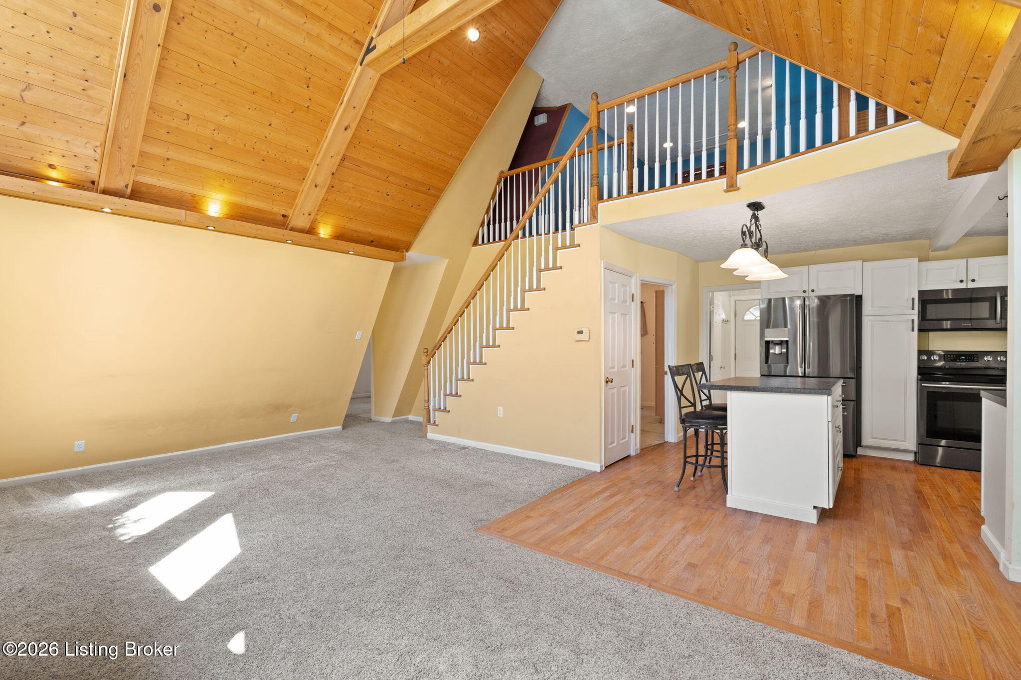 3985 Brooks Hill Rd Property Photo 5