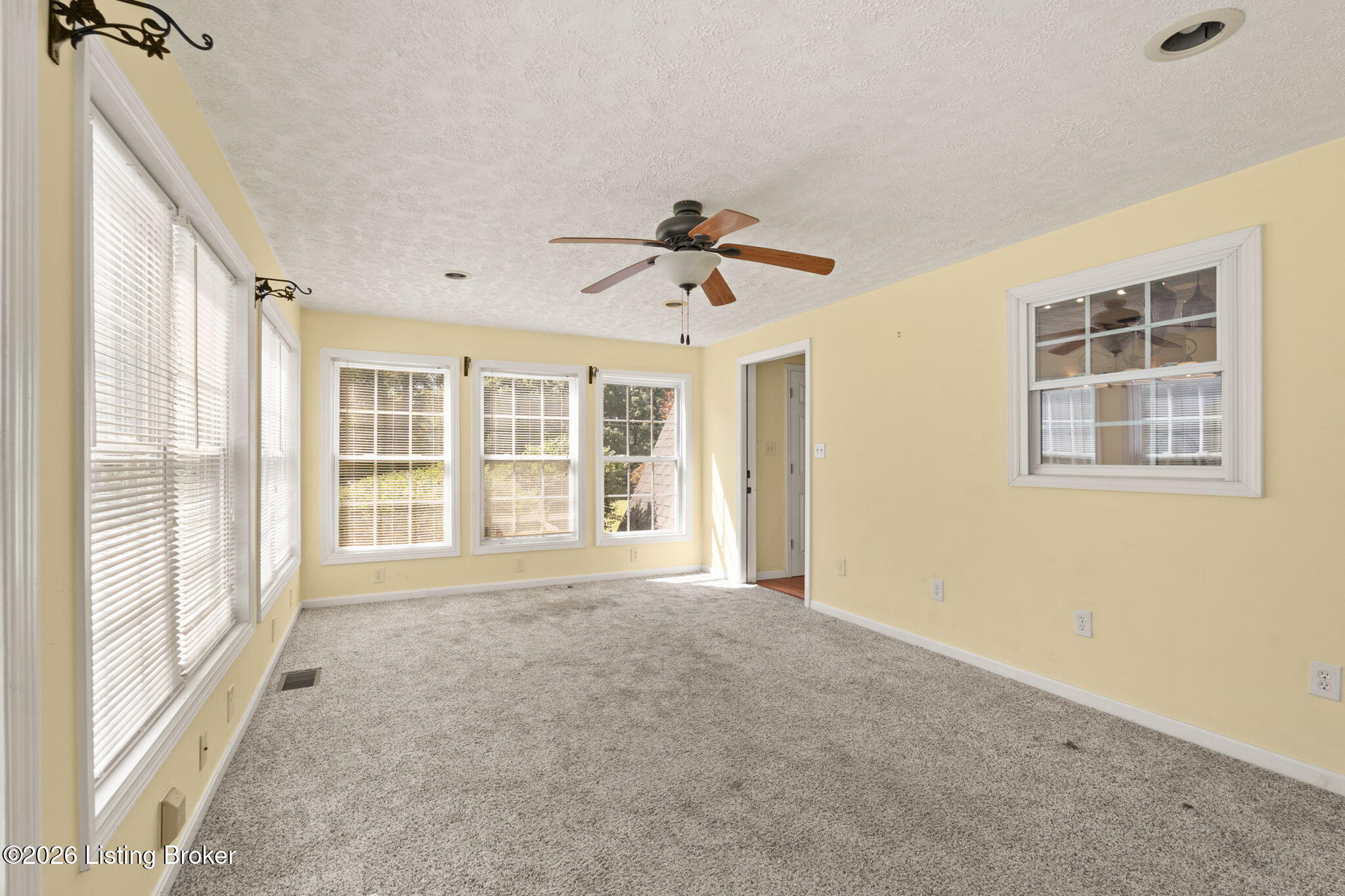 3985 Brooks Hill Rd Property Photo 18