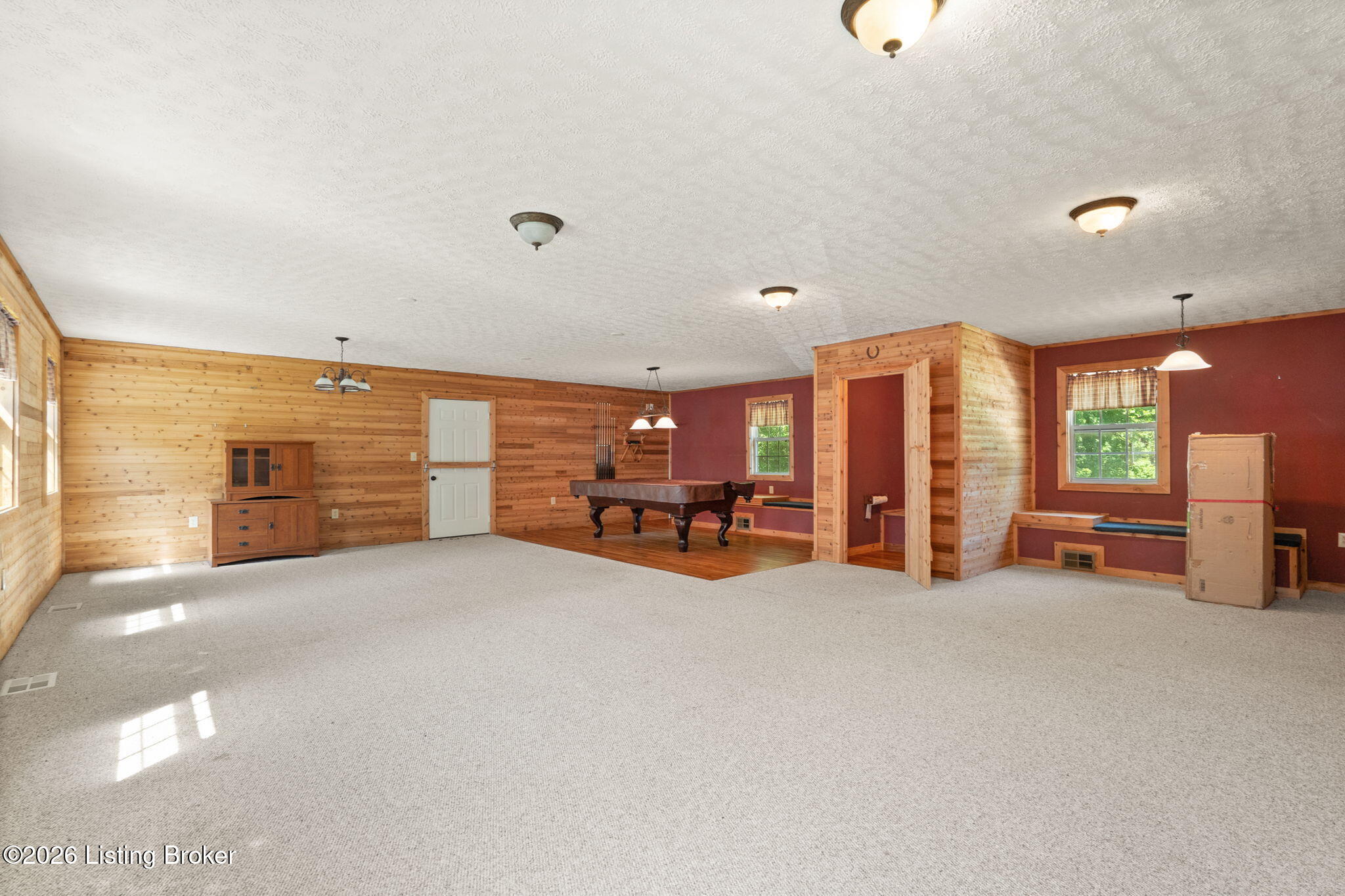 3985 Brooks Hill Rd Property Photo 42