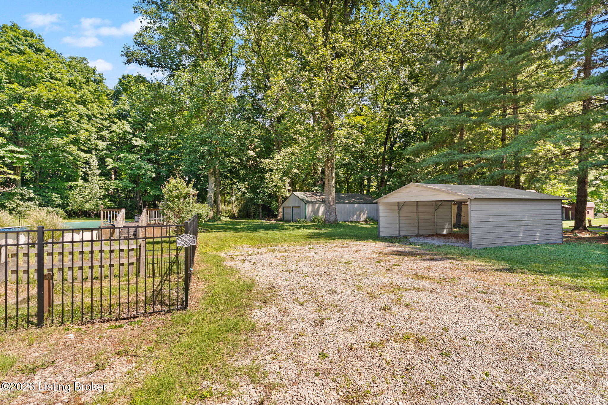 3985 Brooks Hill Rd Property Photo 54