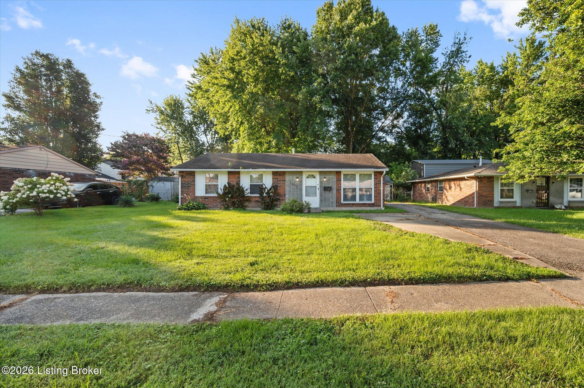 5533 Ridgecrest Rd Property Photo 2
