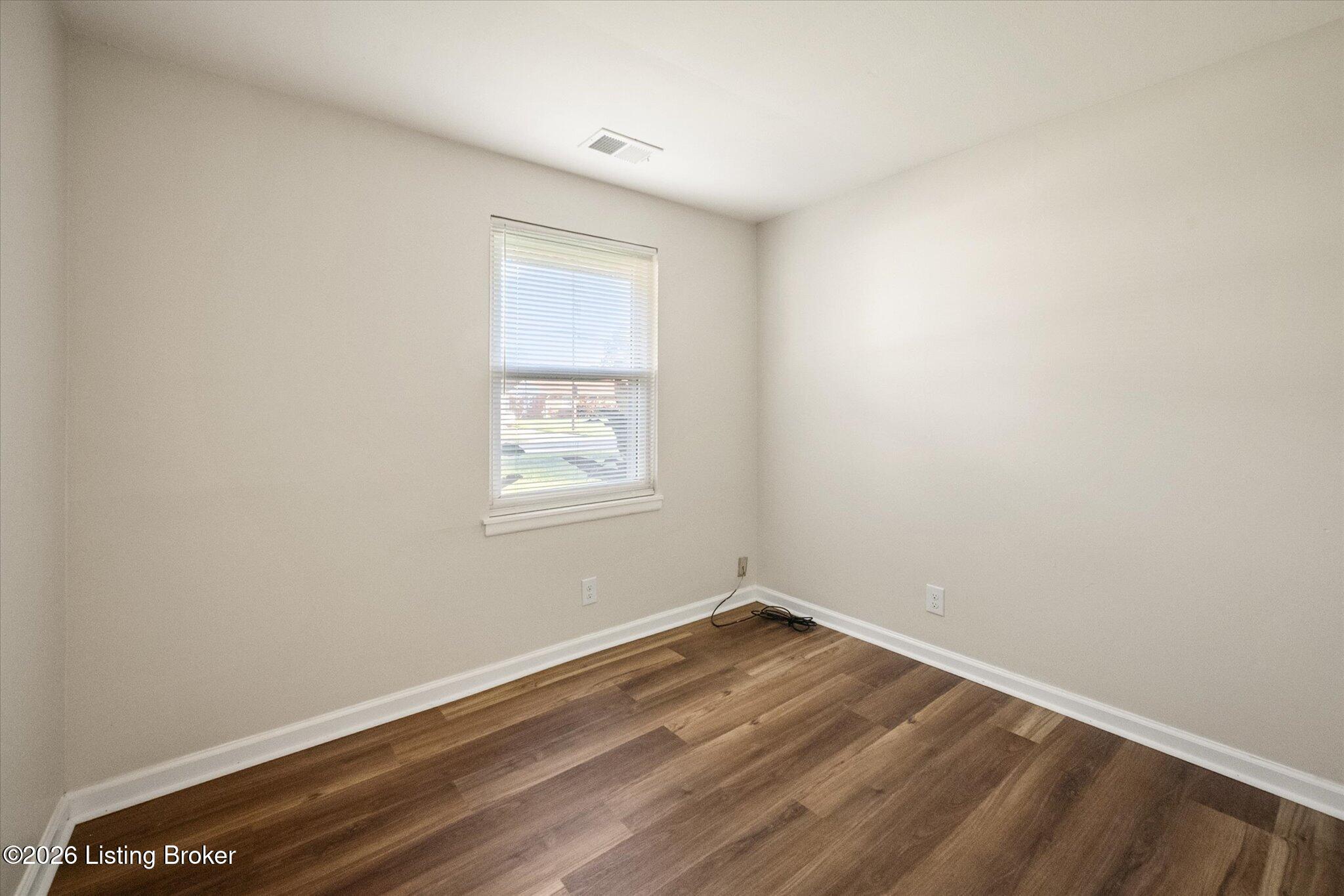 5533 Ridgecrest Rd Property Photo 14