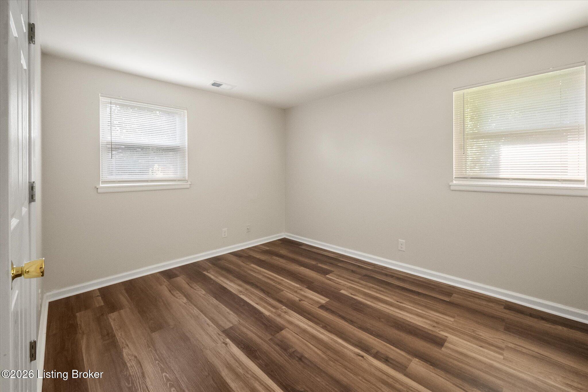 5533 Ridgecrest Rd Property Photo 18