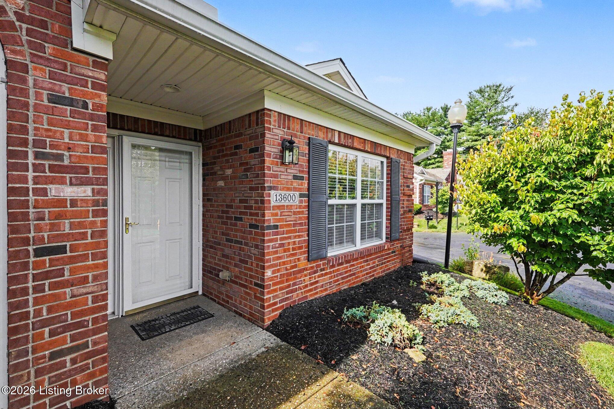 13600 Bronte Dr Property Photo 5