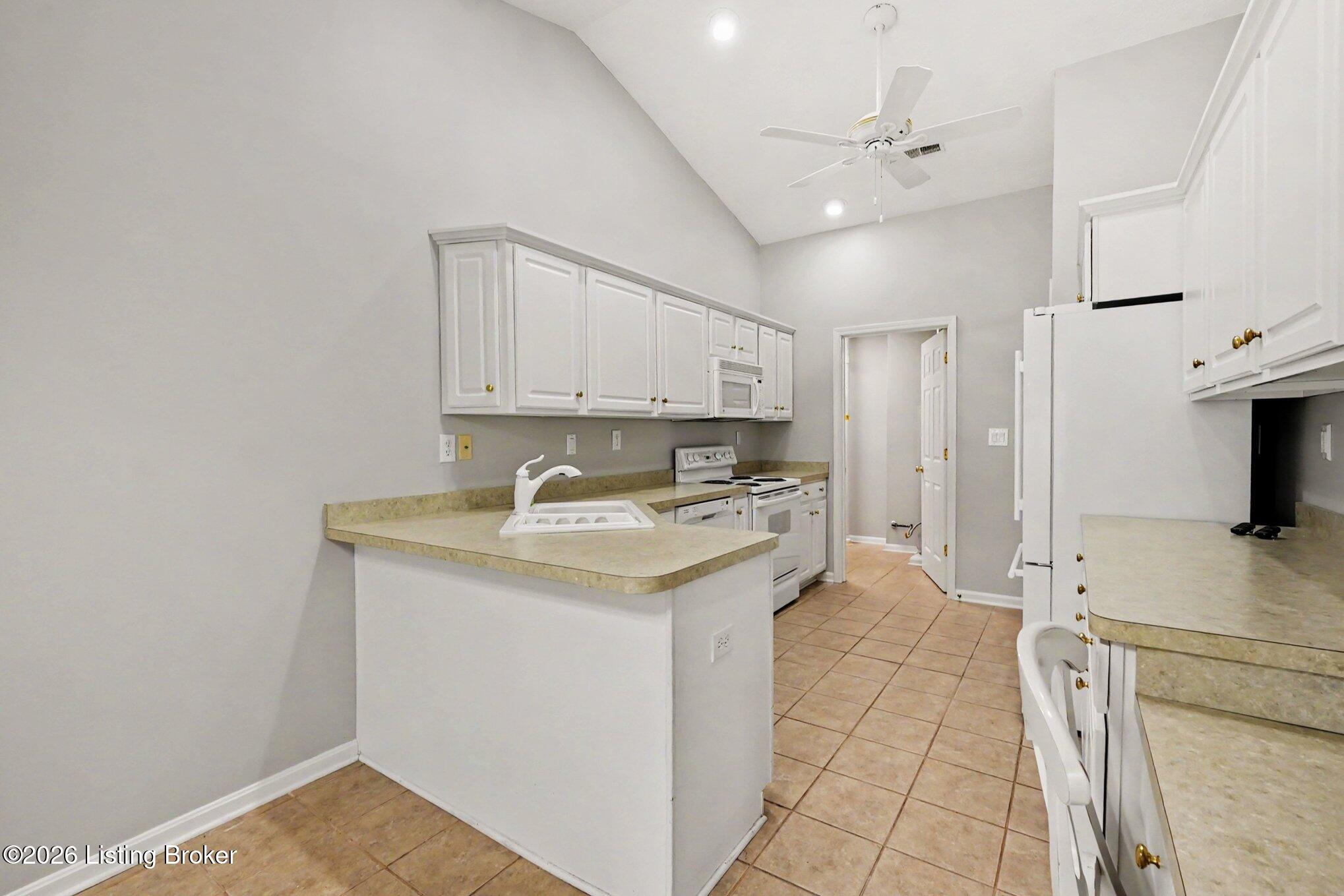 13600 Bronte Dr Property Photo 17