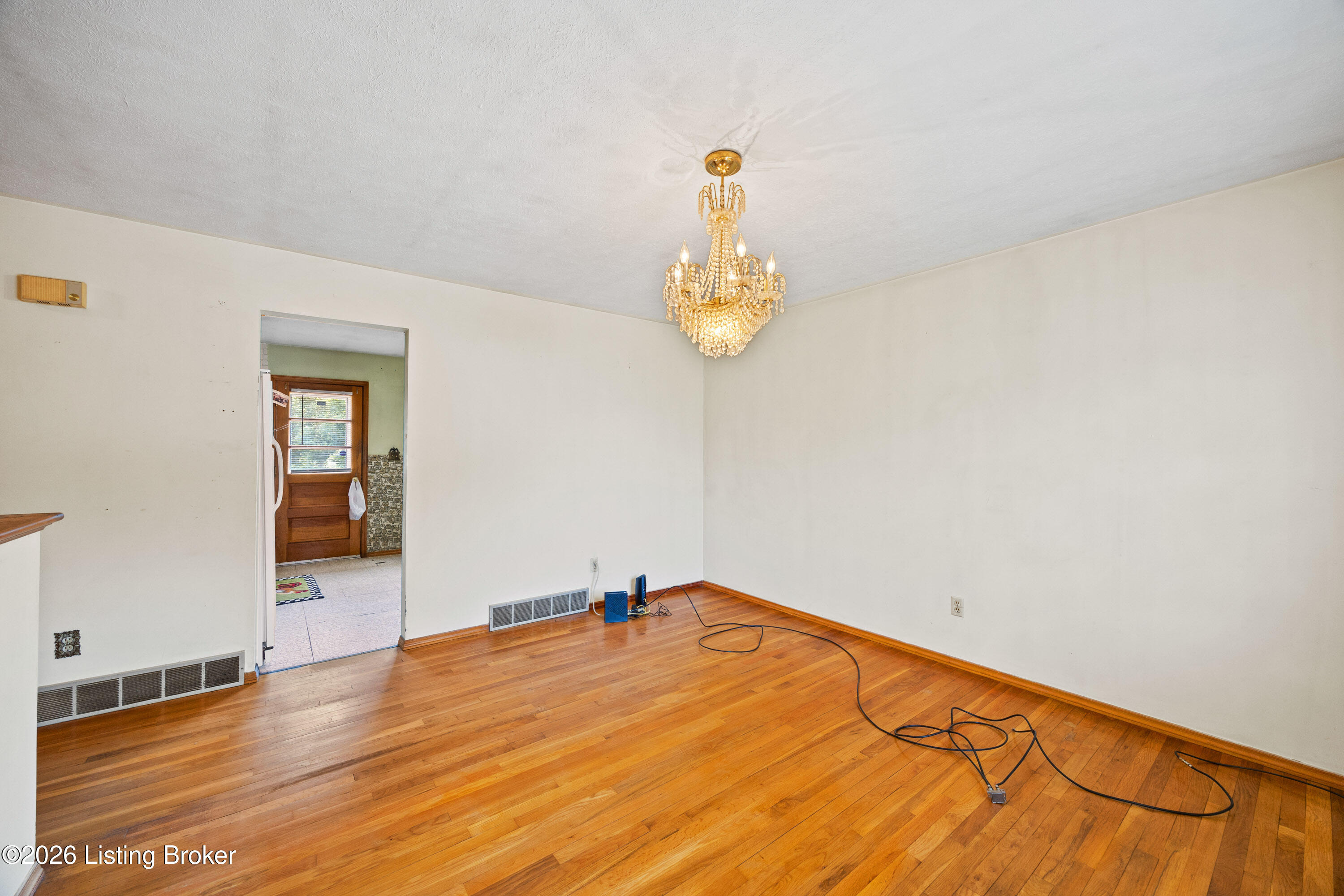 4609 Linger Ct Property Photo 6