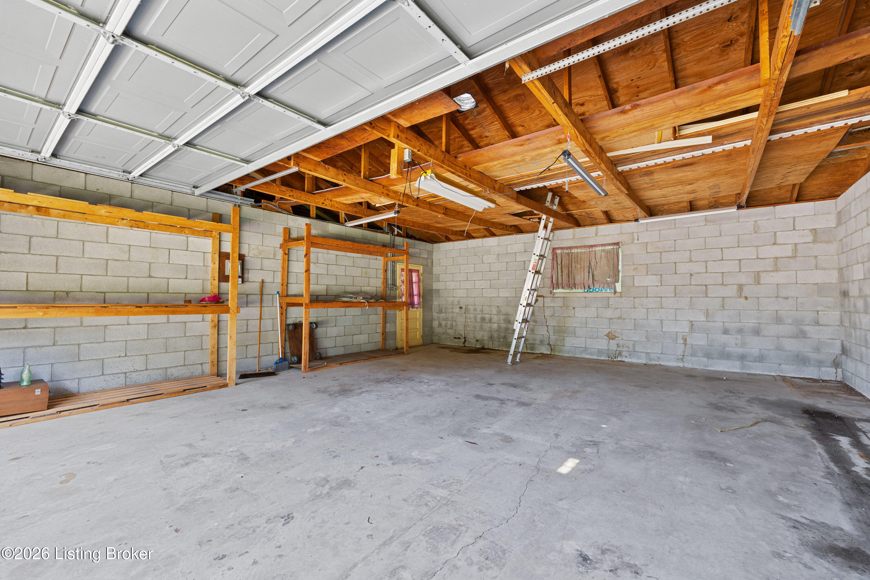 4609 Linger Ct Property Photo 25
