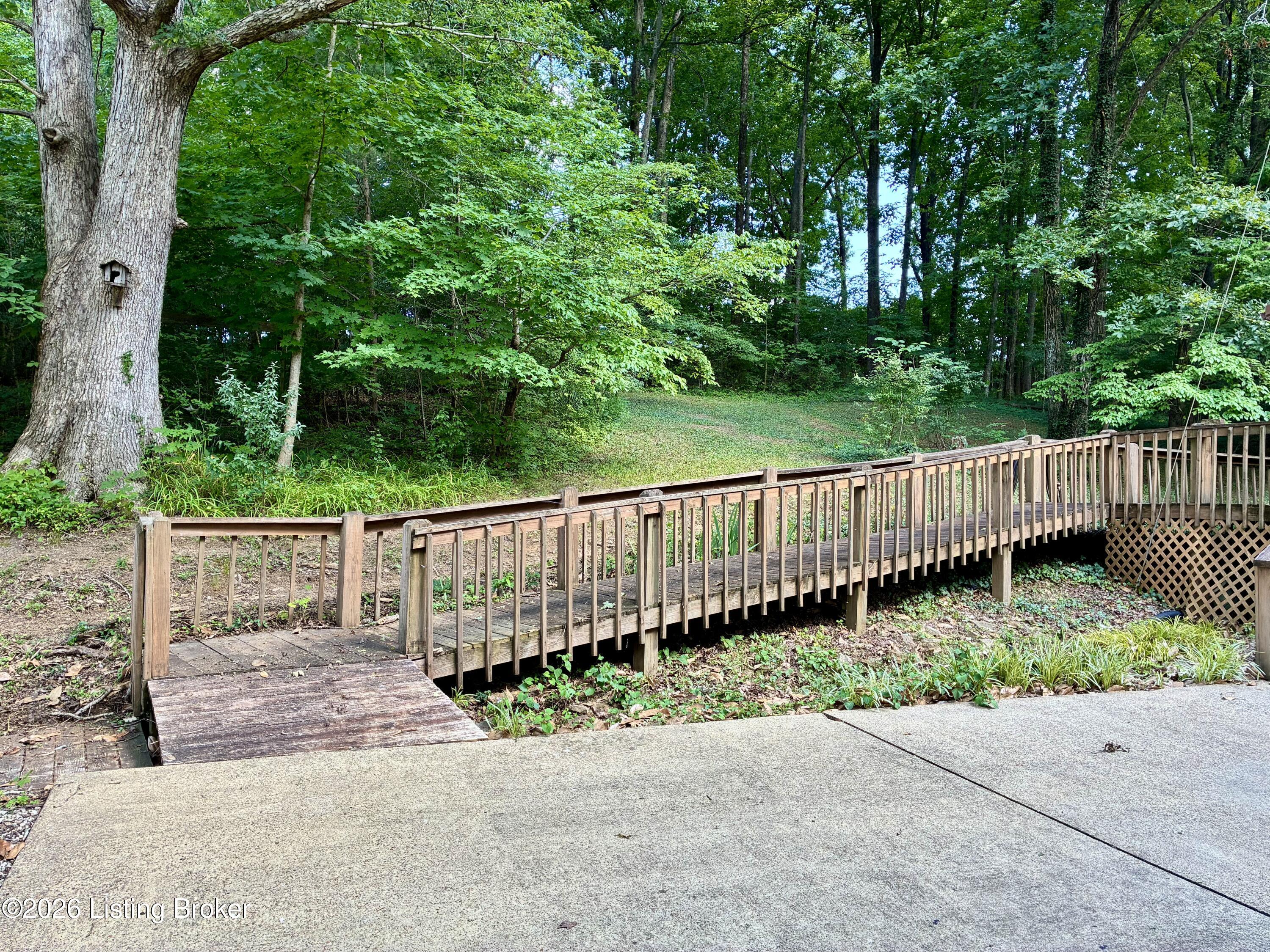 8969 Peonia Rd Property Photo 8
