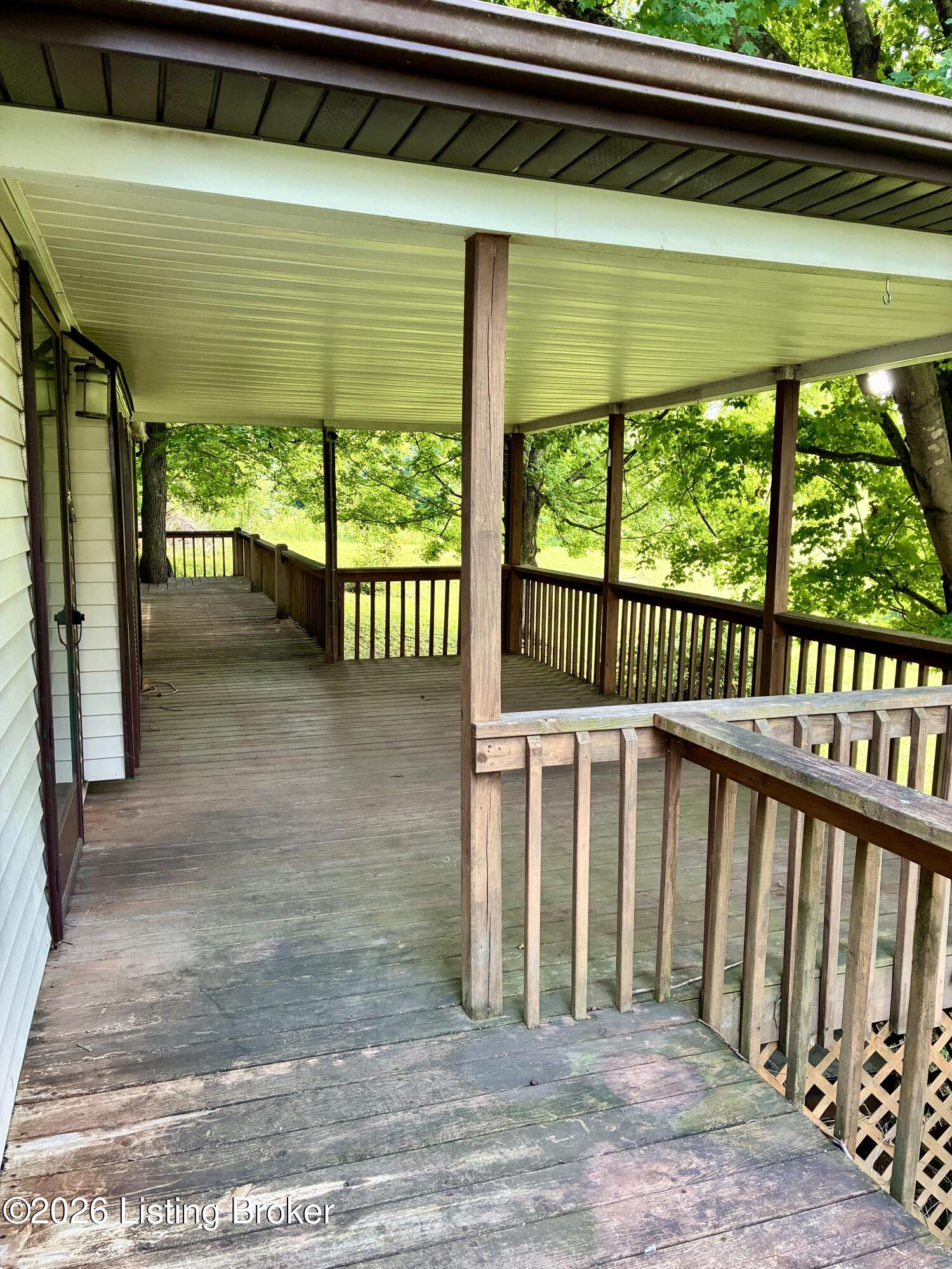 8969 Peonia Rd Property Photo 10