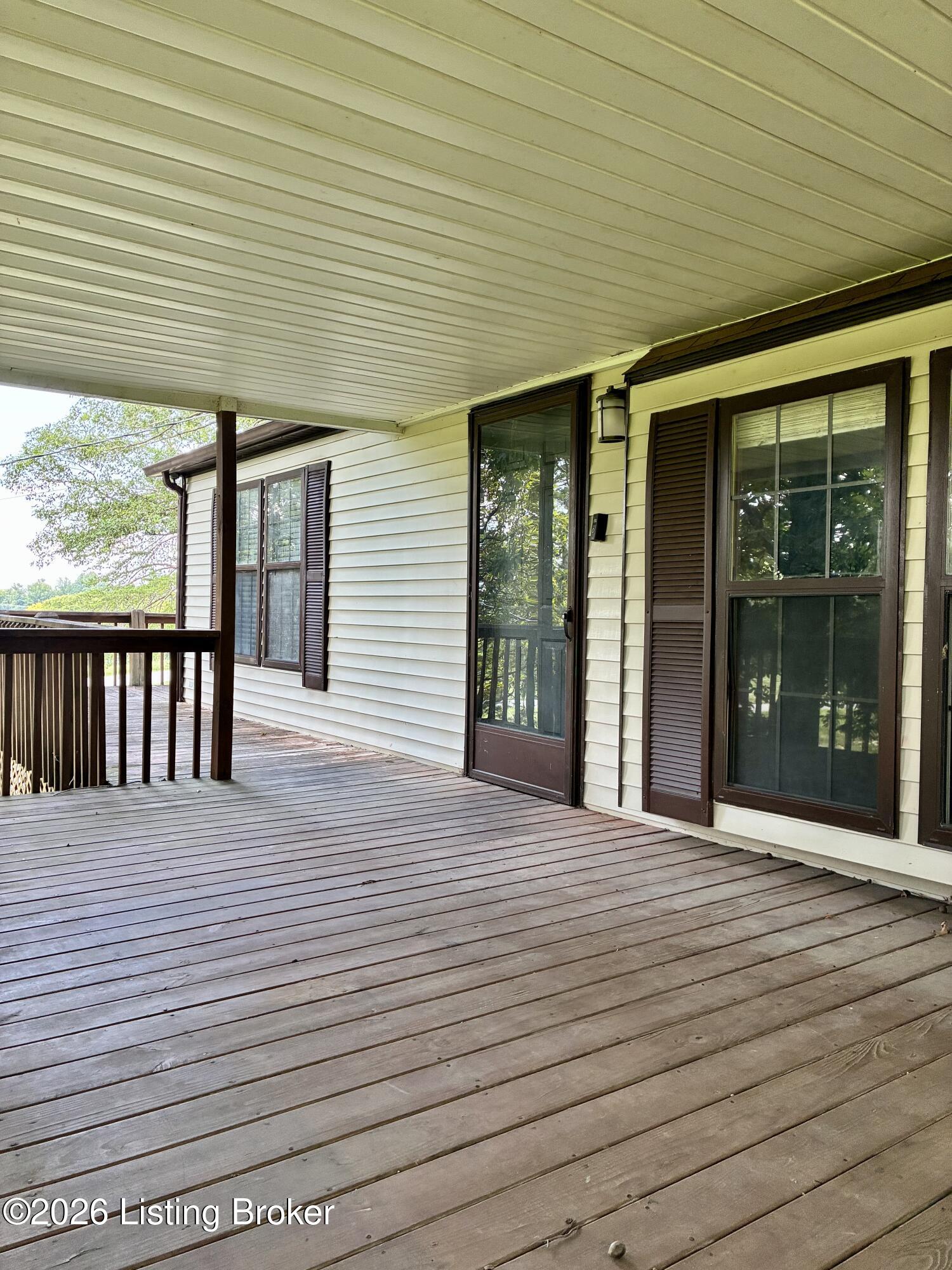8969 Peonia Rd Property Photo 11