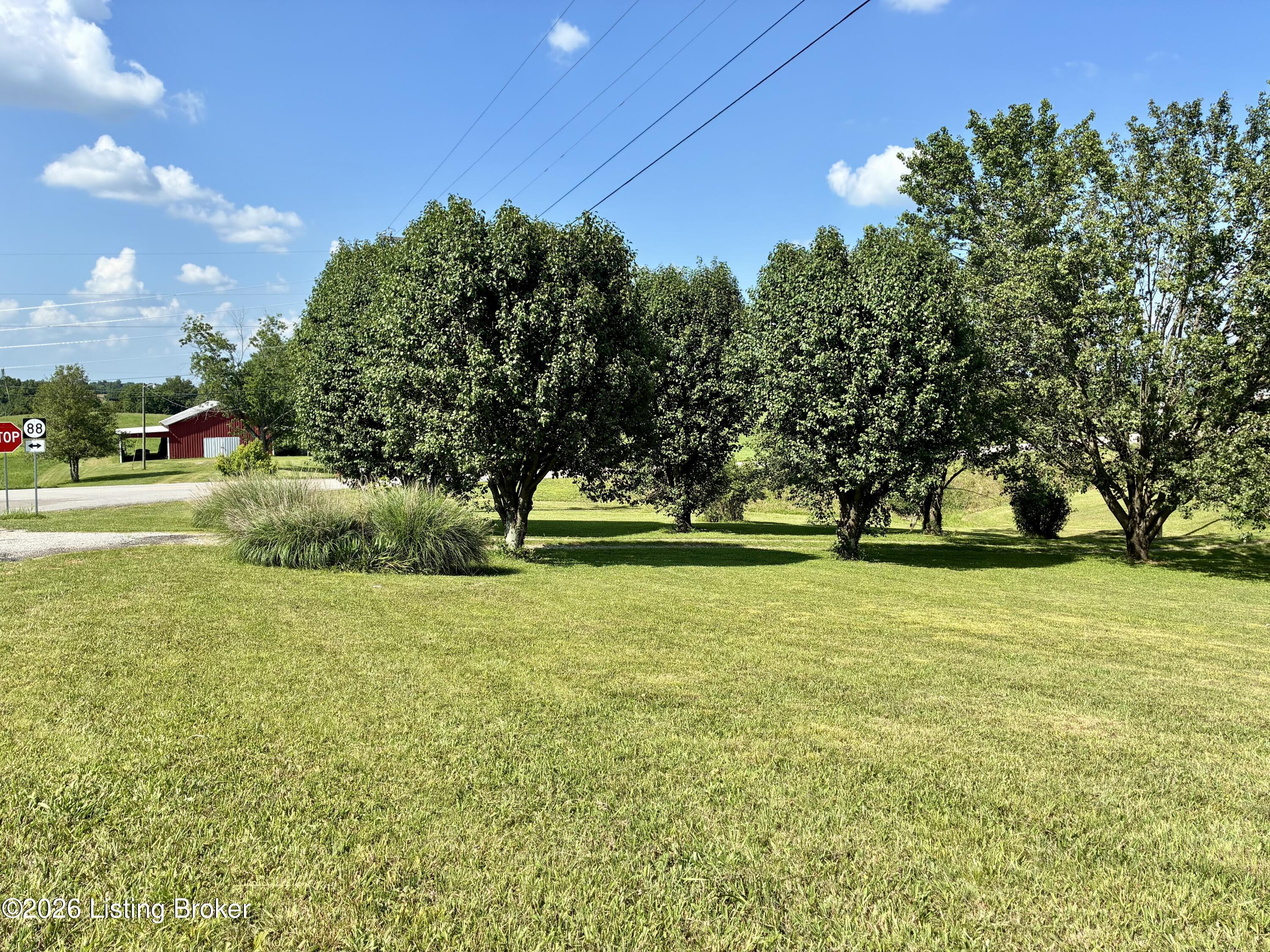 8969 Peonia Rd Property Photo 15