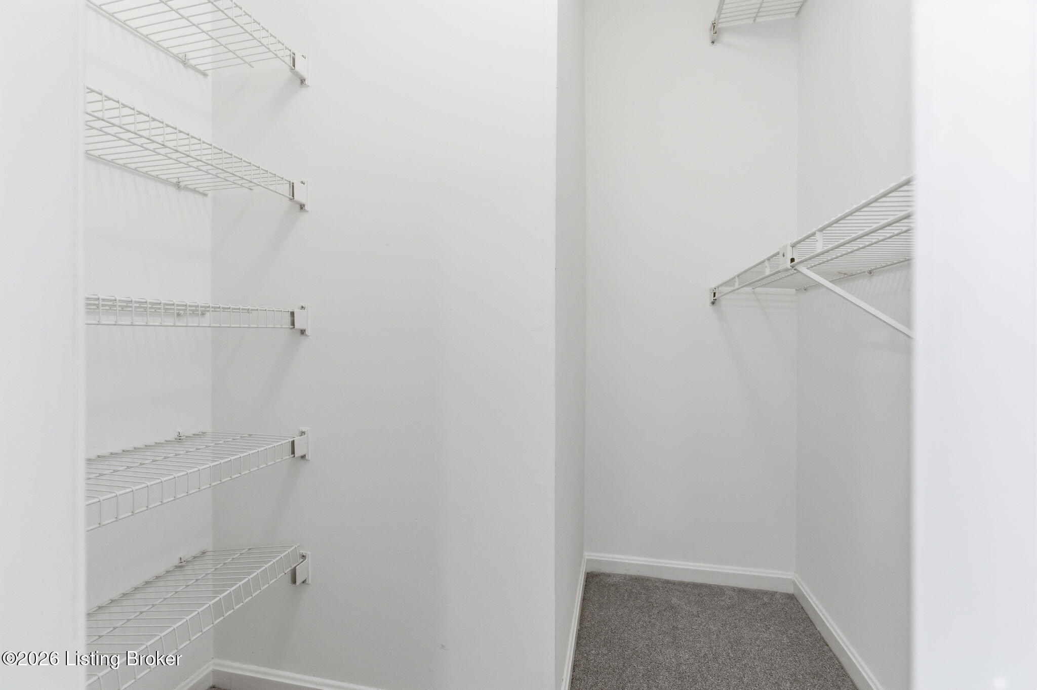 2005 Harrods Landing Dr 2005 Property Photo 41
