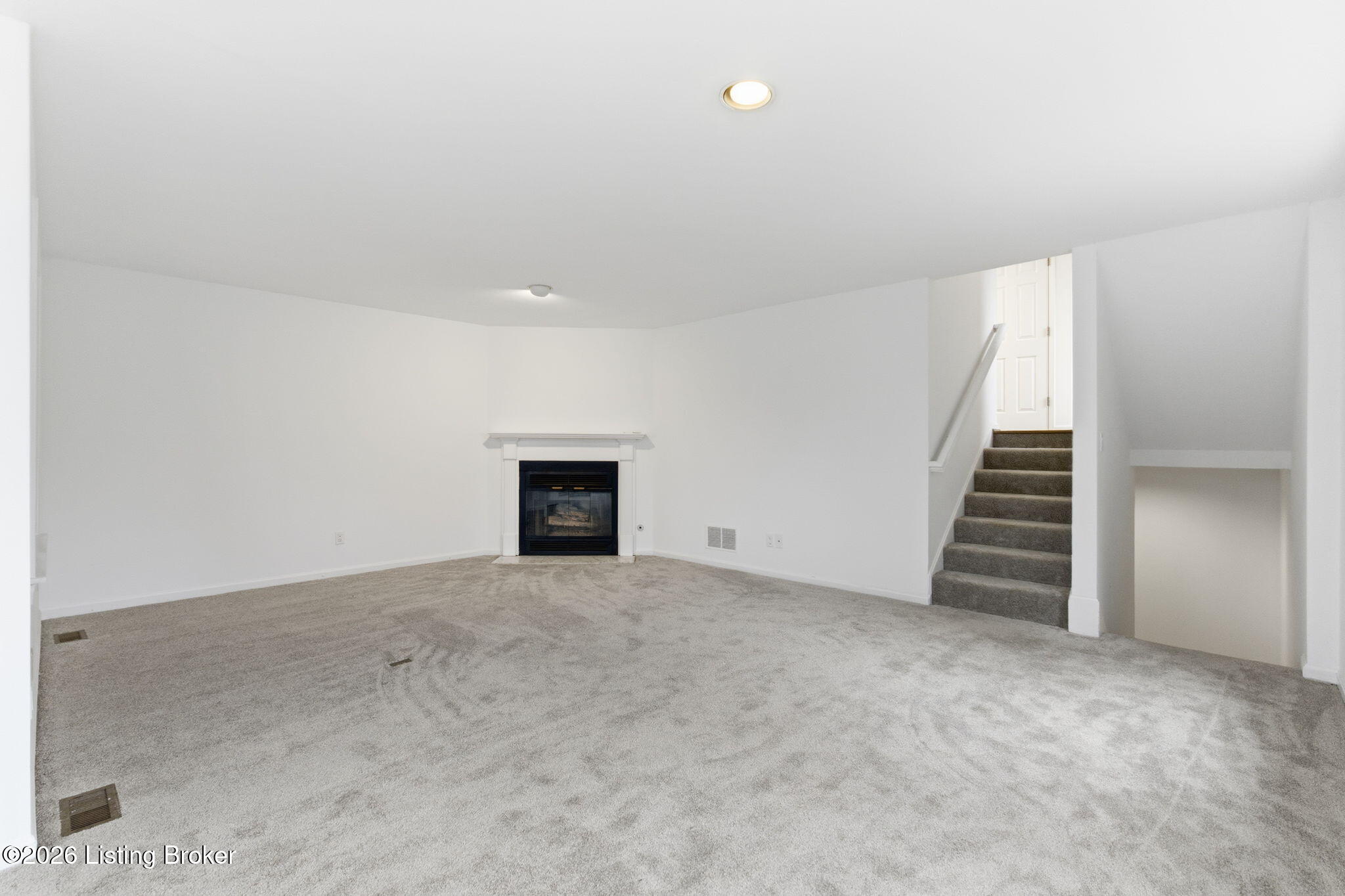 2005 Harrods Landing Dr 2005 Property Photo 59