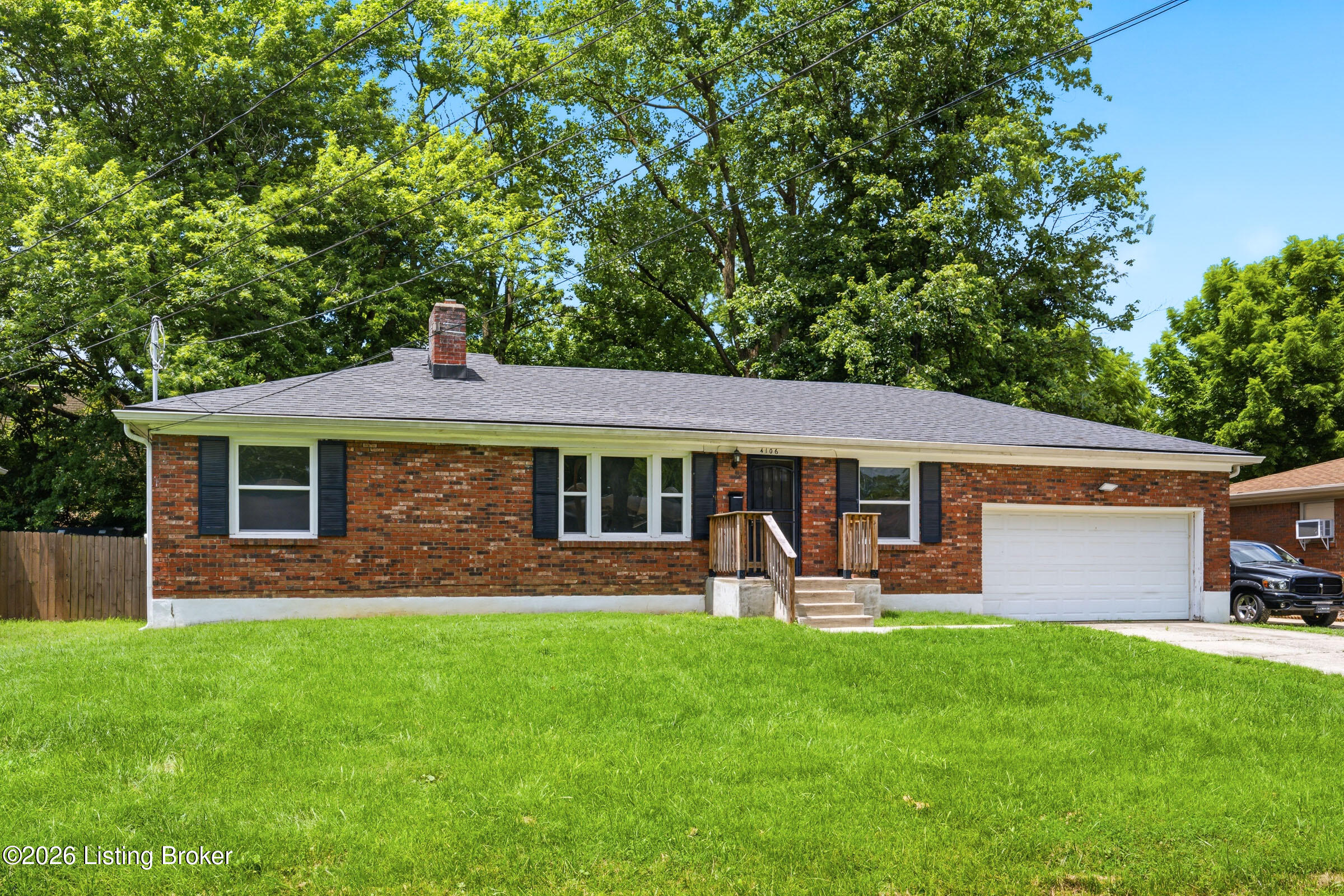 4106 Moray Ct Property Photo 2