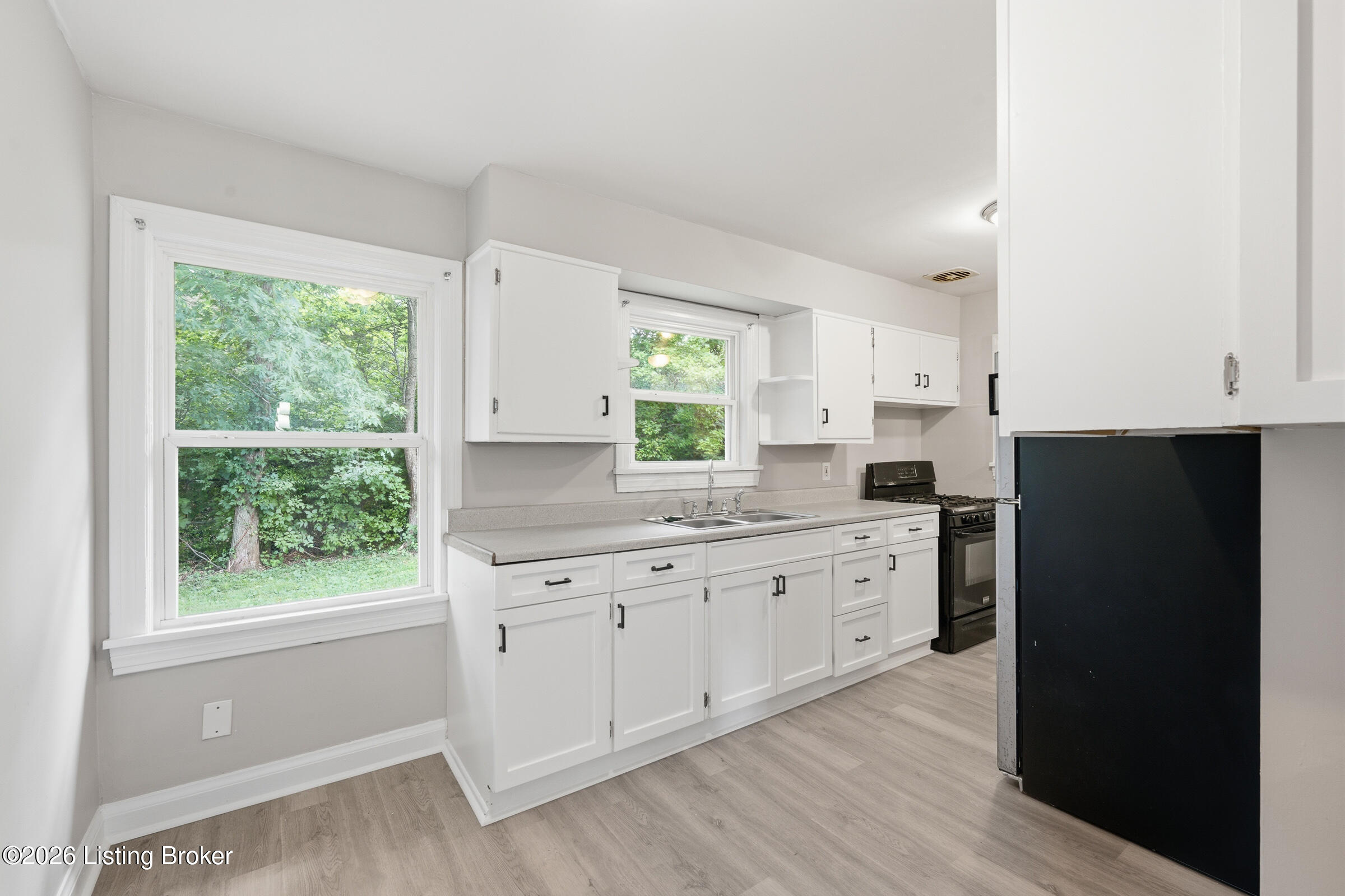 4106 Moray Ct Property Photo 10
