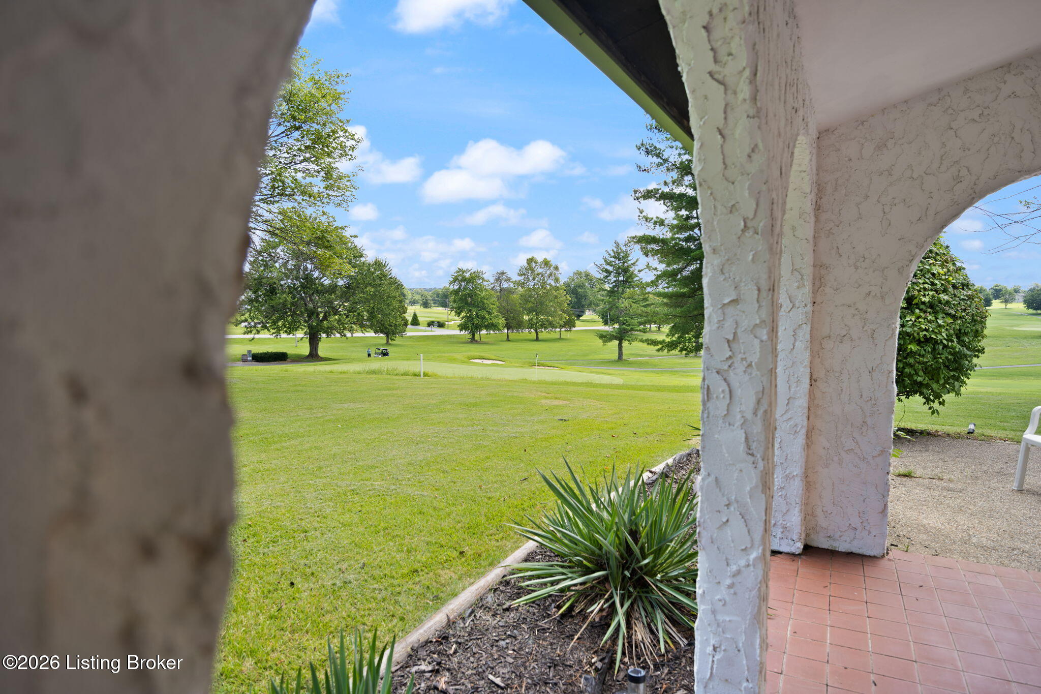 100 Roundtop Rd Property Photo 10