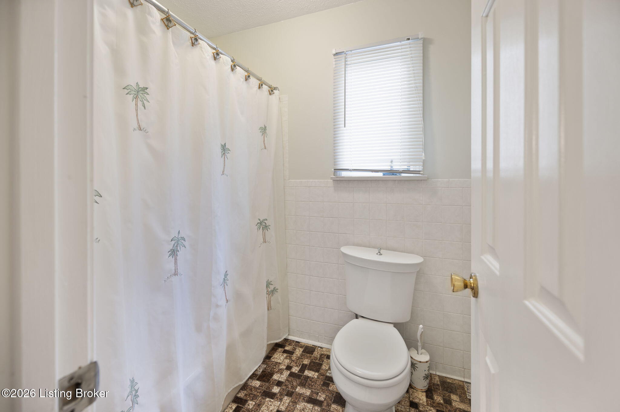 100 Roundtop Rd Property Photo 40