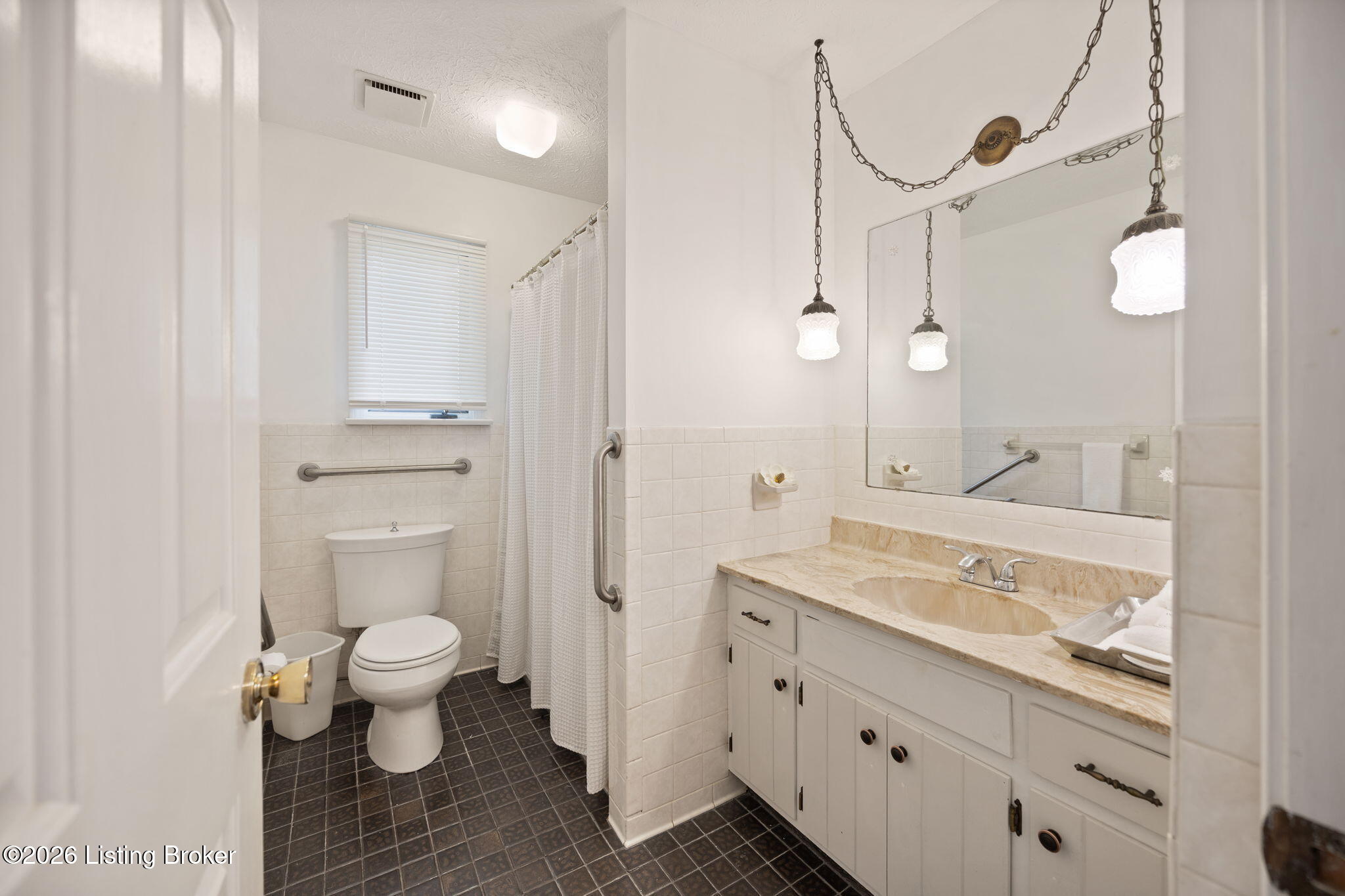 100 Roundtop Rd Property Photo 44