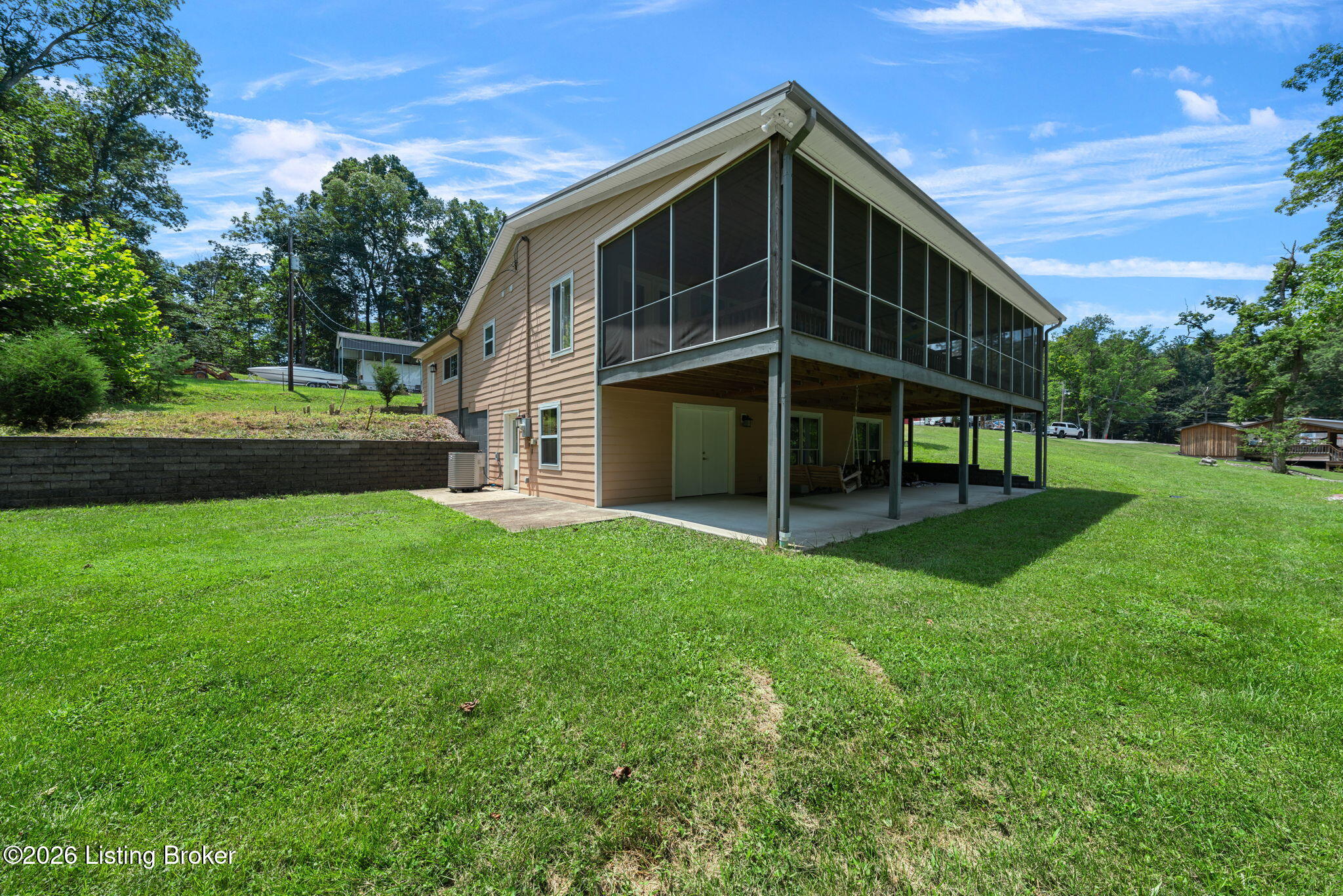 299 Jaggers Rd Property Photo 5