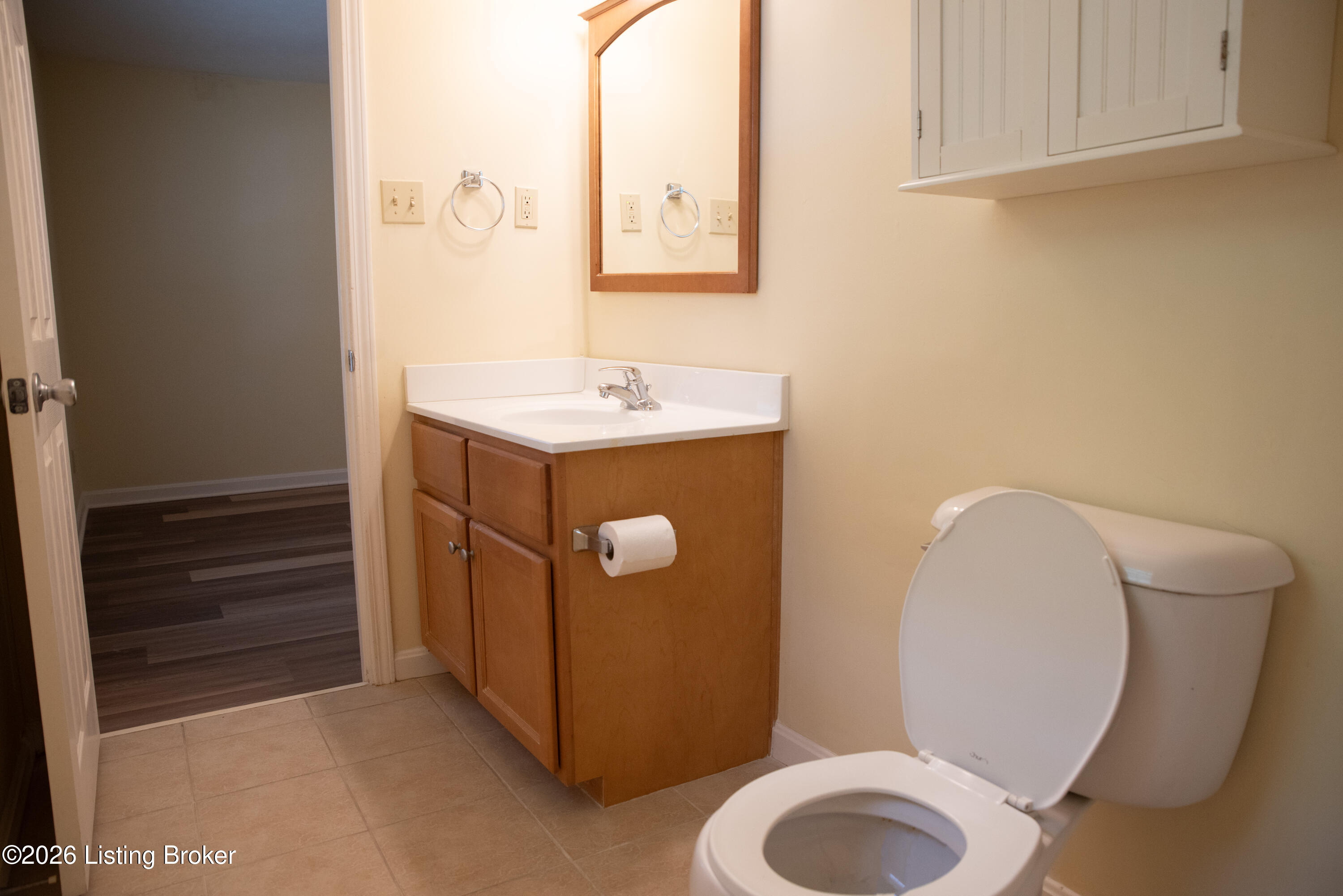4825 Westmar Terrace 202 Property Photo 21