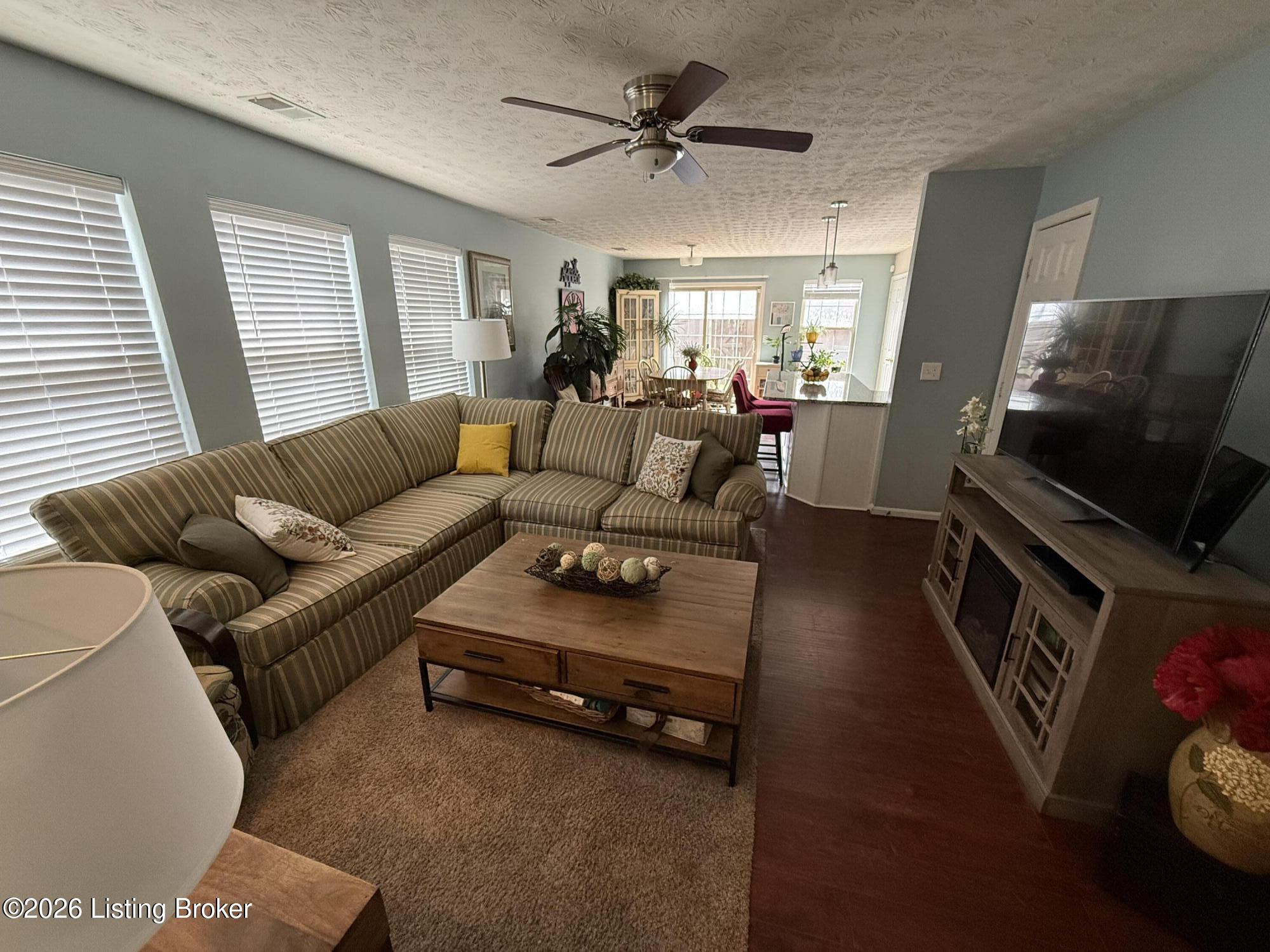 8337 Grand Trevi Dr Property Photo 8